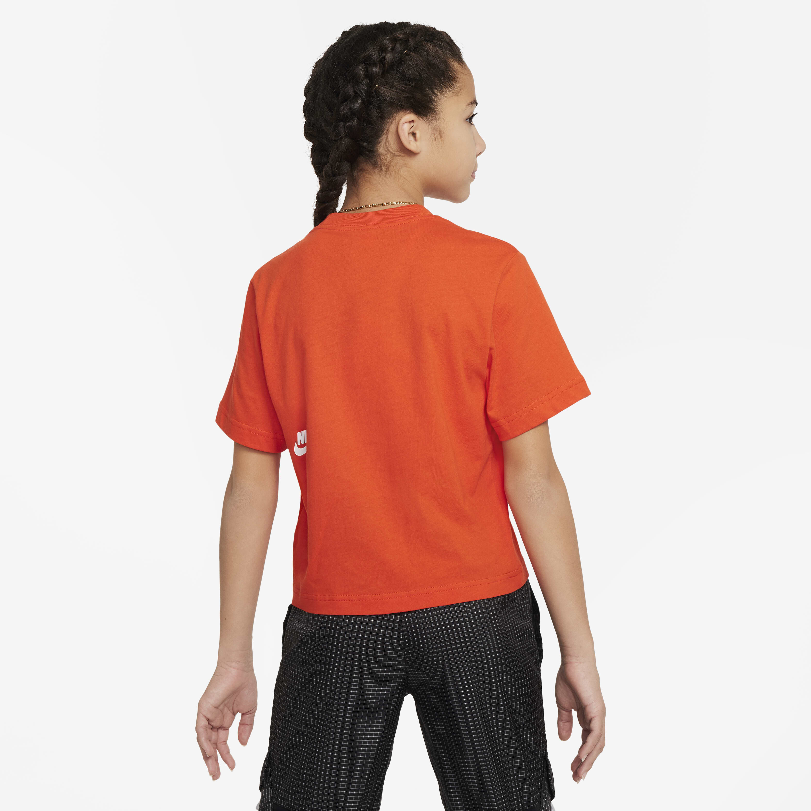 نايكي سبورتسوير ايسنشال image number 1