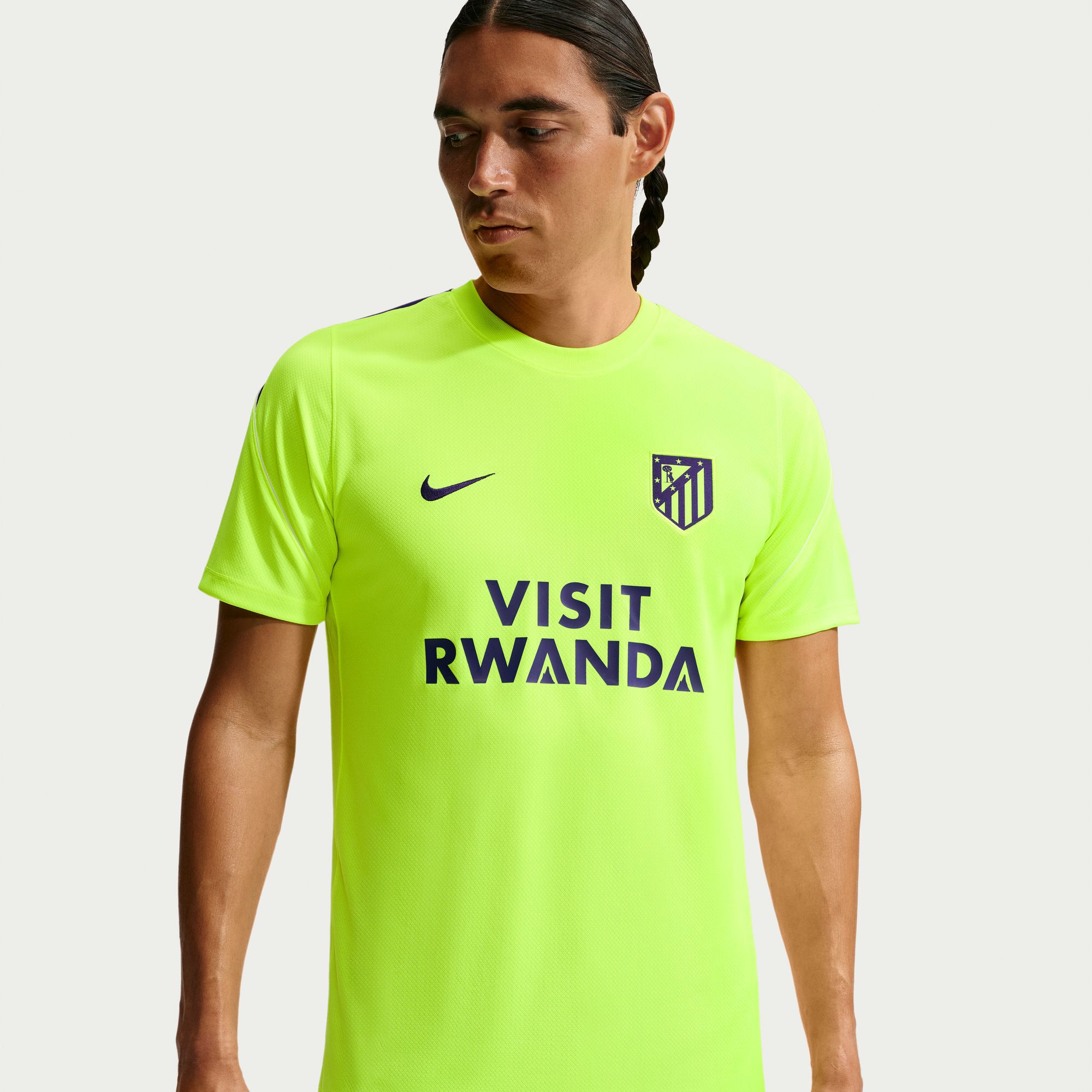 Atltico Madrid Strike image number 2