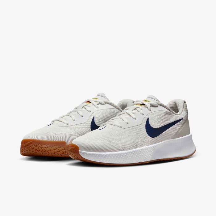 Nike Vapor Lite 3 image number 4 Nike Vapor Lite 3 image number 4