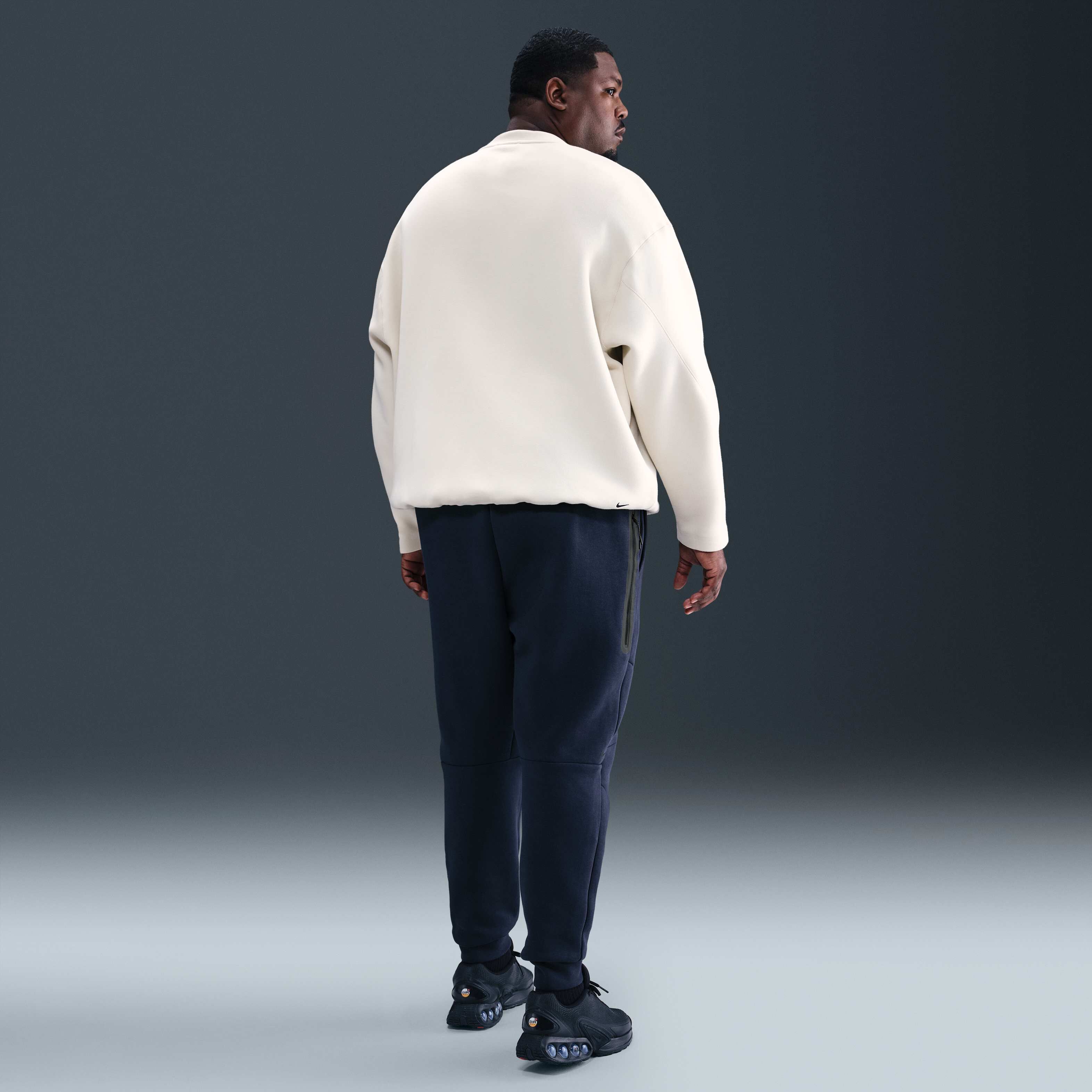 Nike Tech image number 12