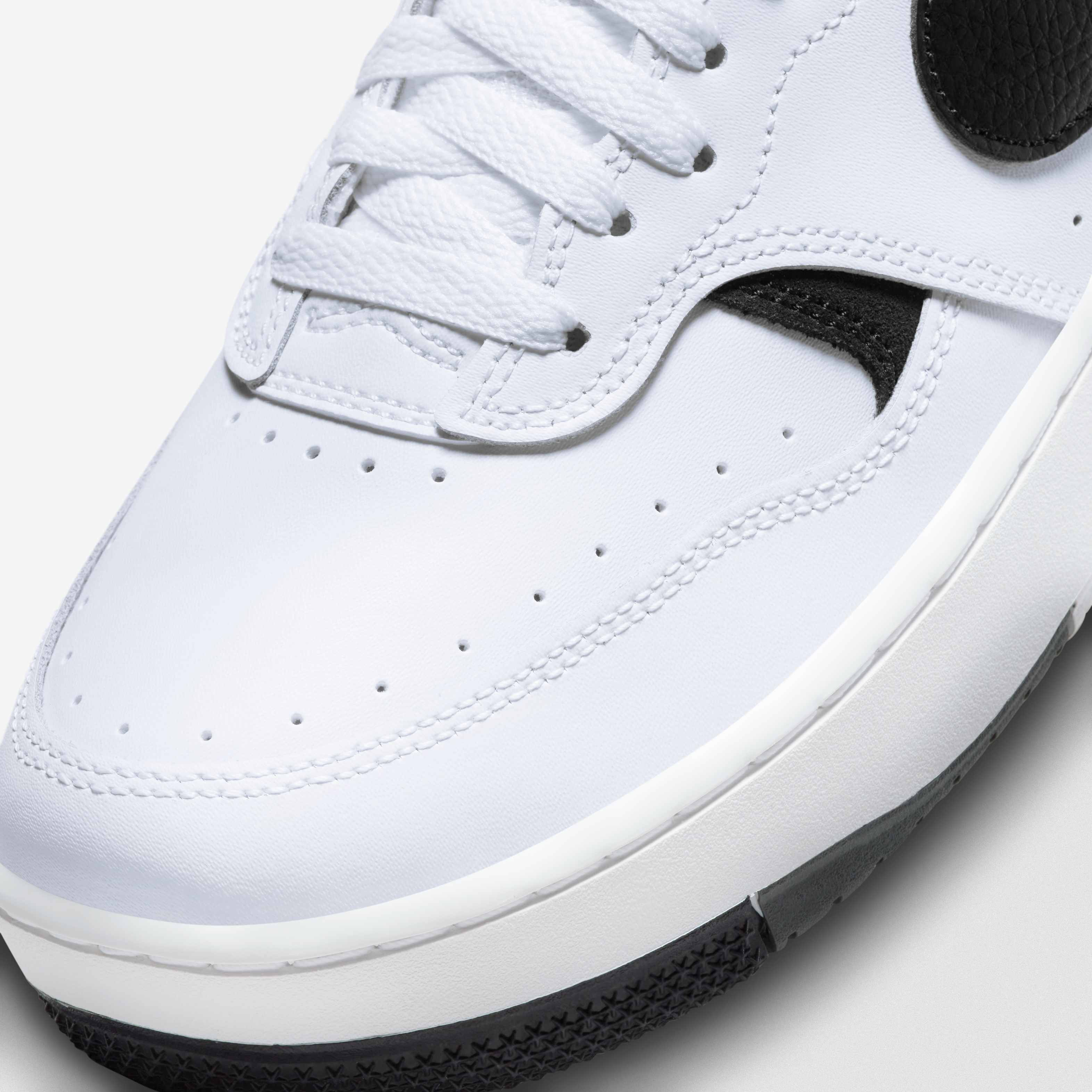 Nike Gamma Force image number 7