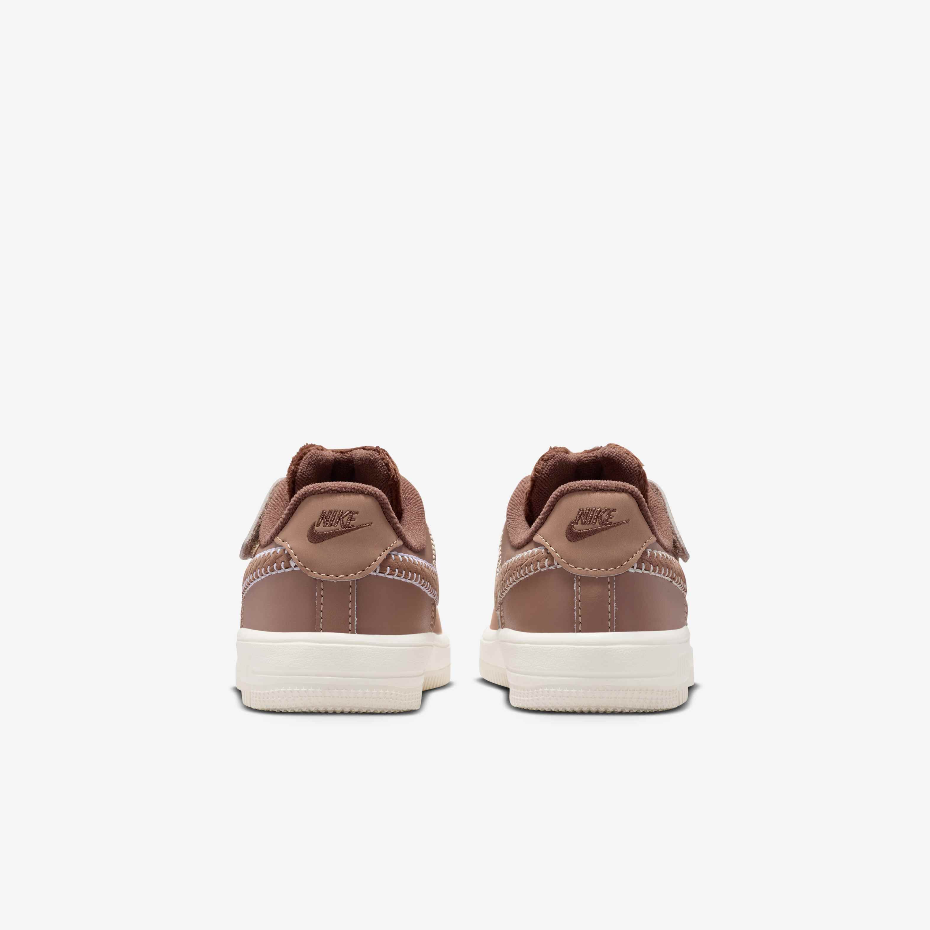 نايكي فورس 1 لو ايزي-اون image number 5