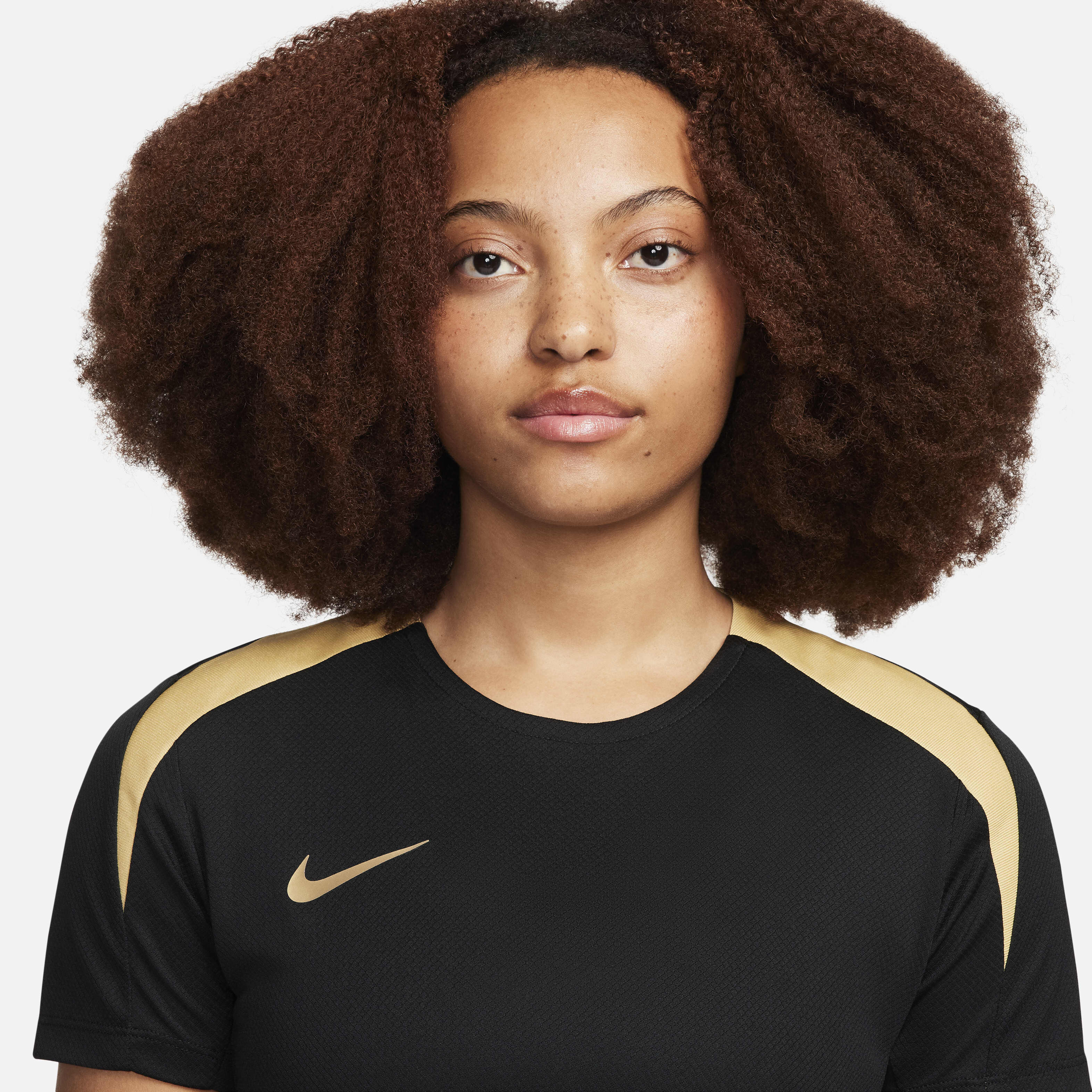 Nike Strike image number 2