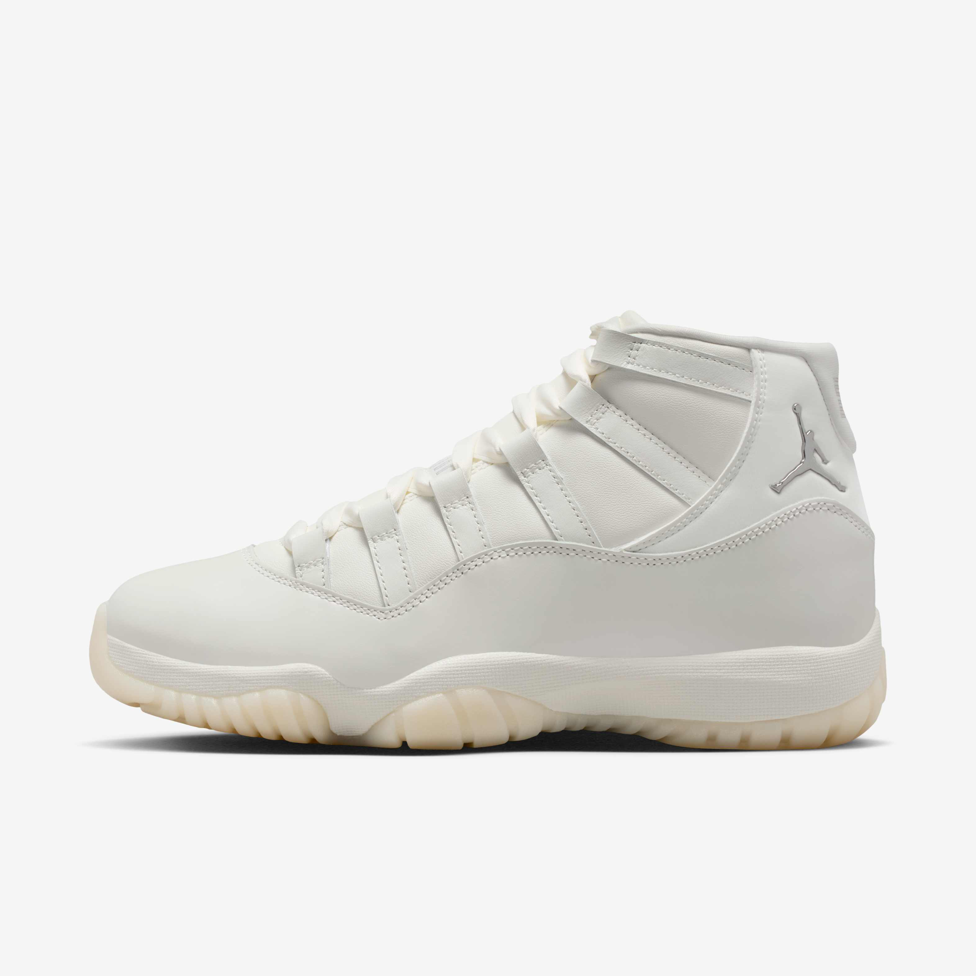 Air Jordan 11 Retro 'Pearl' image number 0