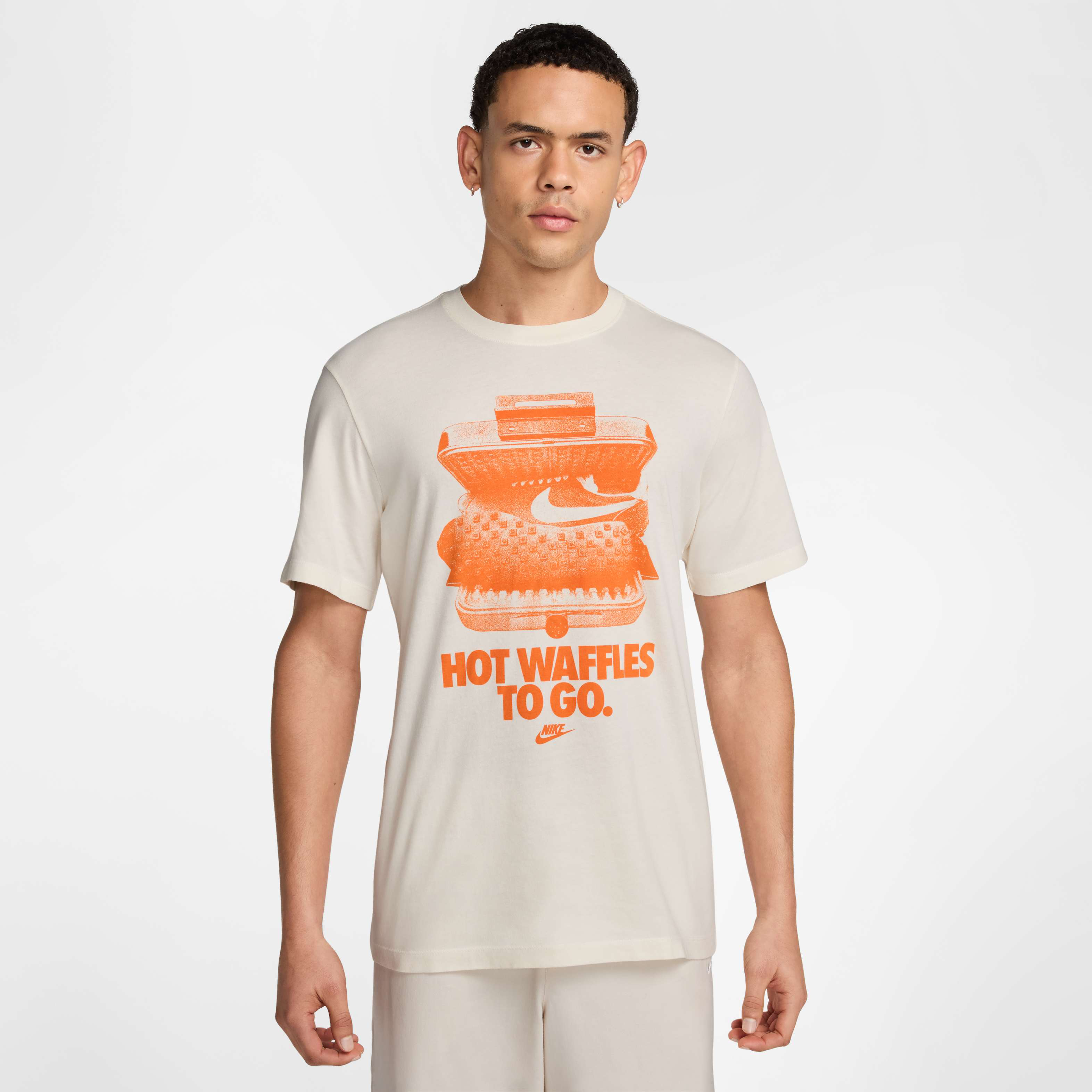 نايكي سبورتسوير image number 0