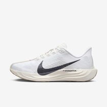 Nike Pegasus Plus