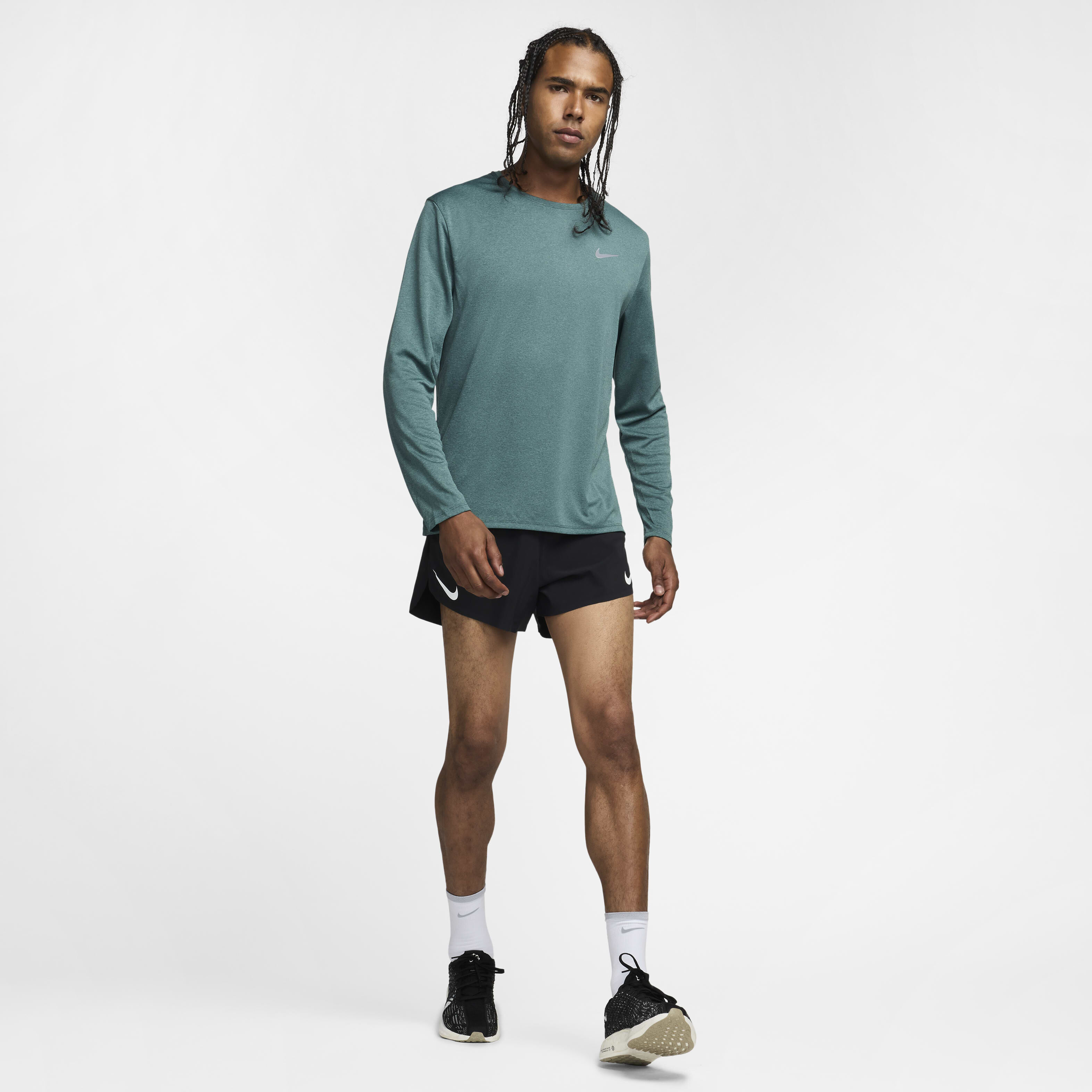 Nike Miler image number 4