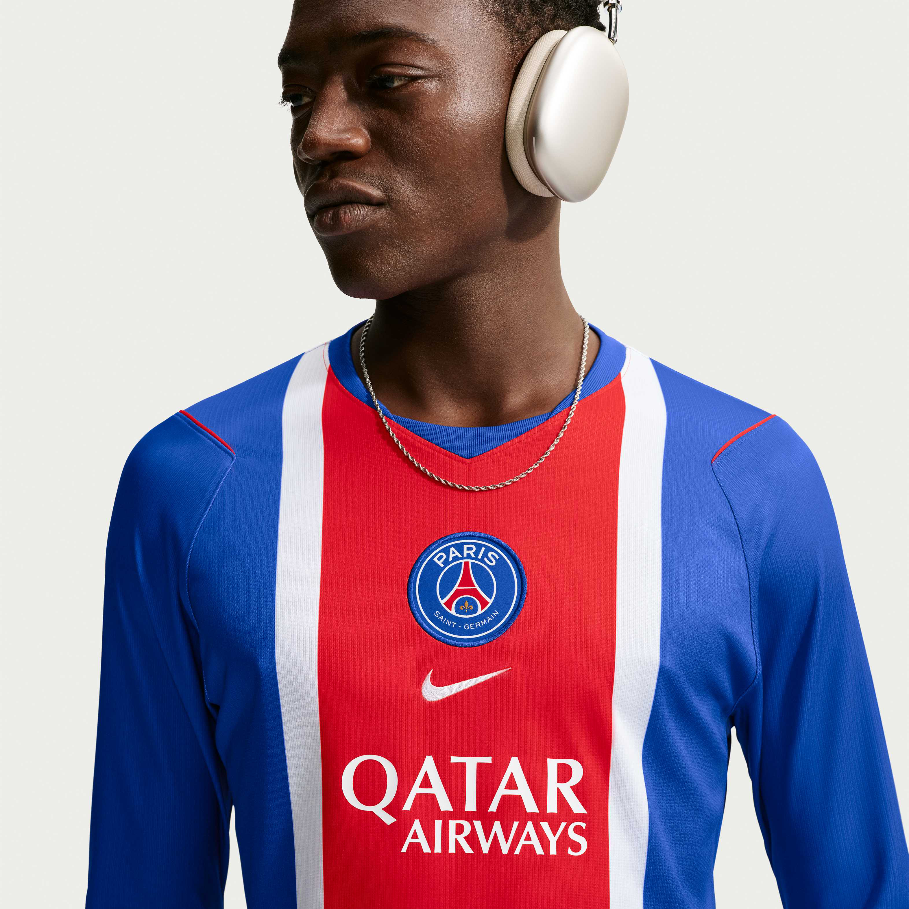 Paris Saint-Germain 2026/27 Stadium Home image number 5