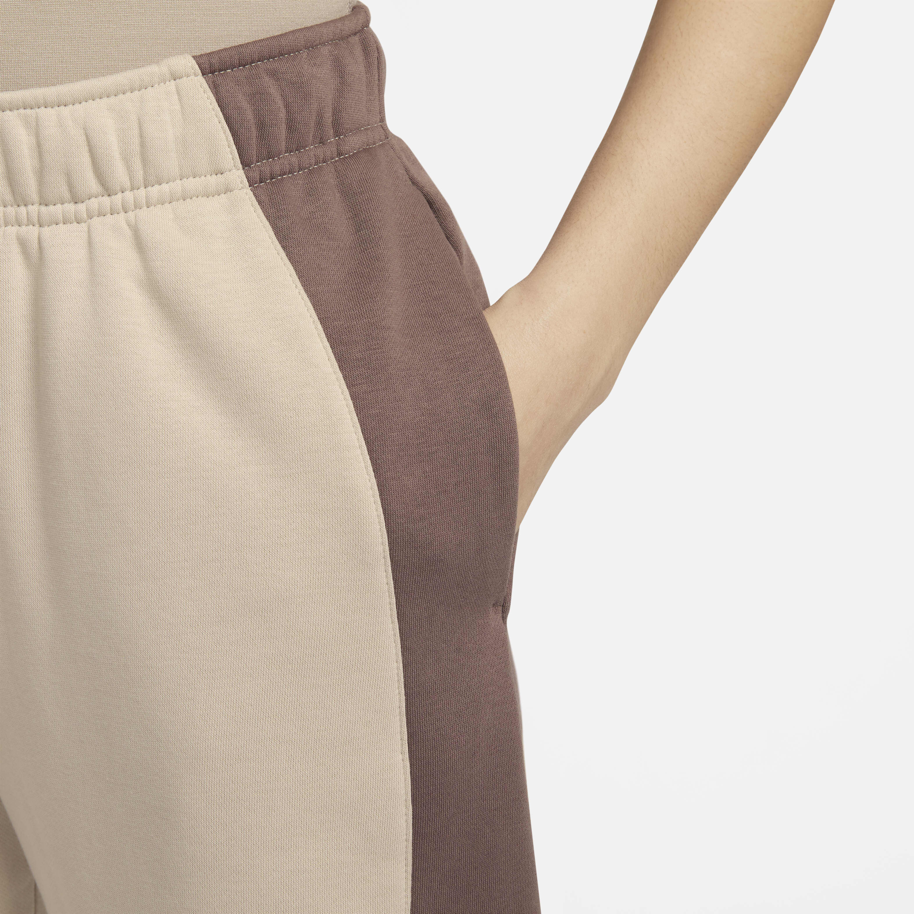 ليقنز اير image number 2