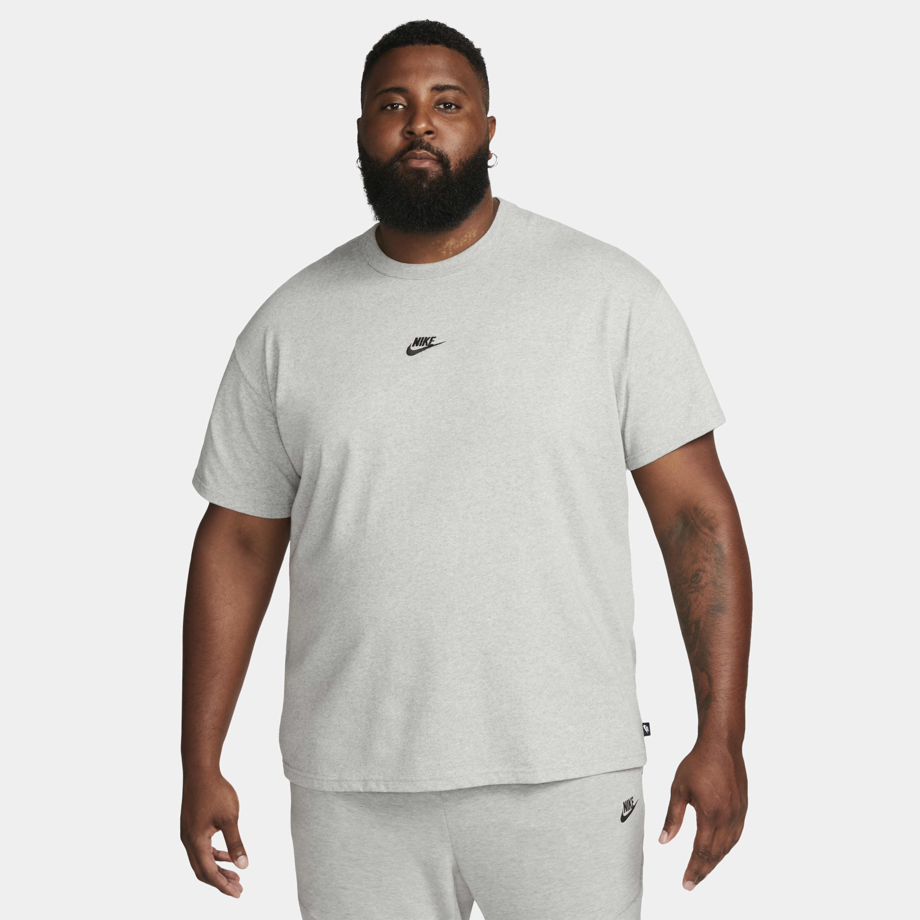 Nike loose fit t shirt top