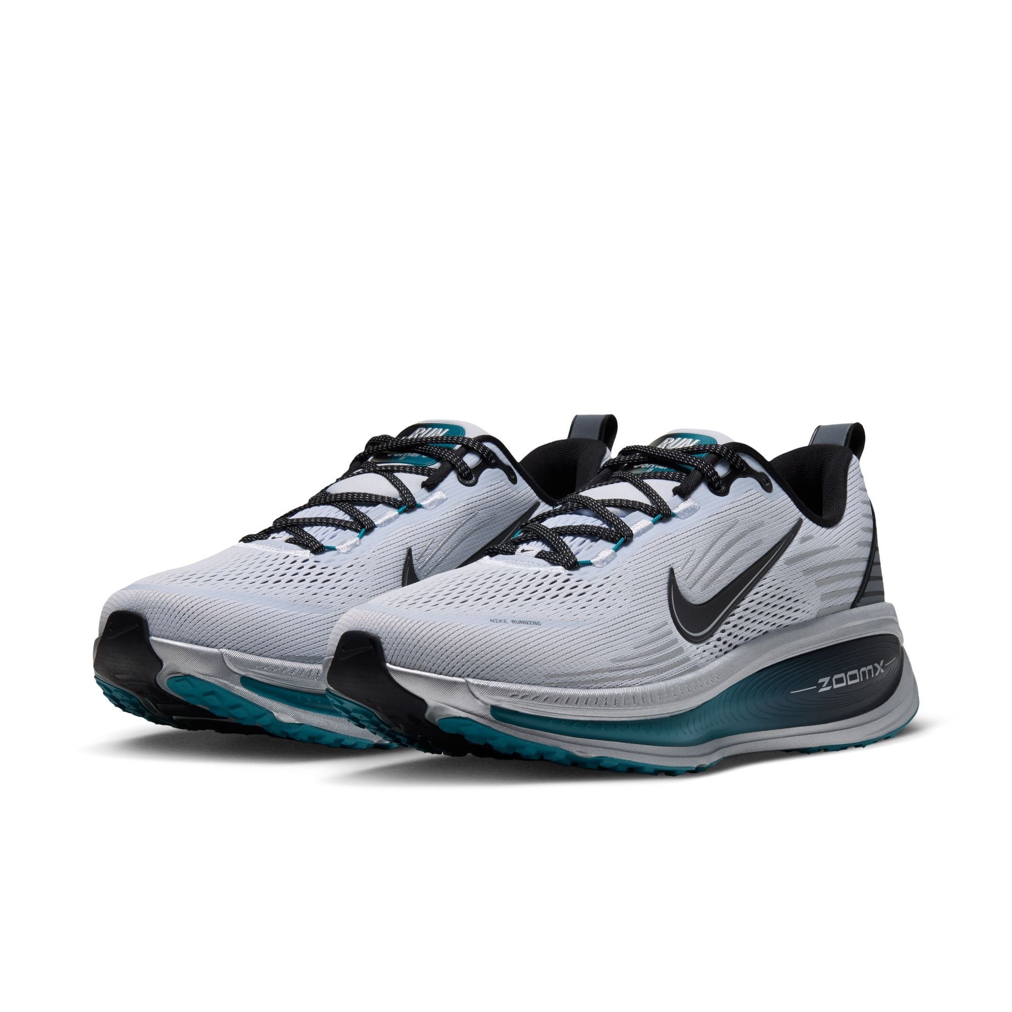 Nike Vomero 18  image number 2