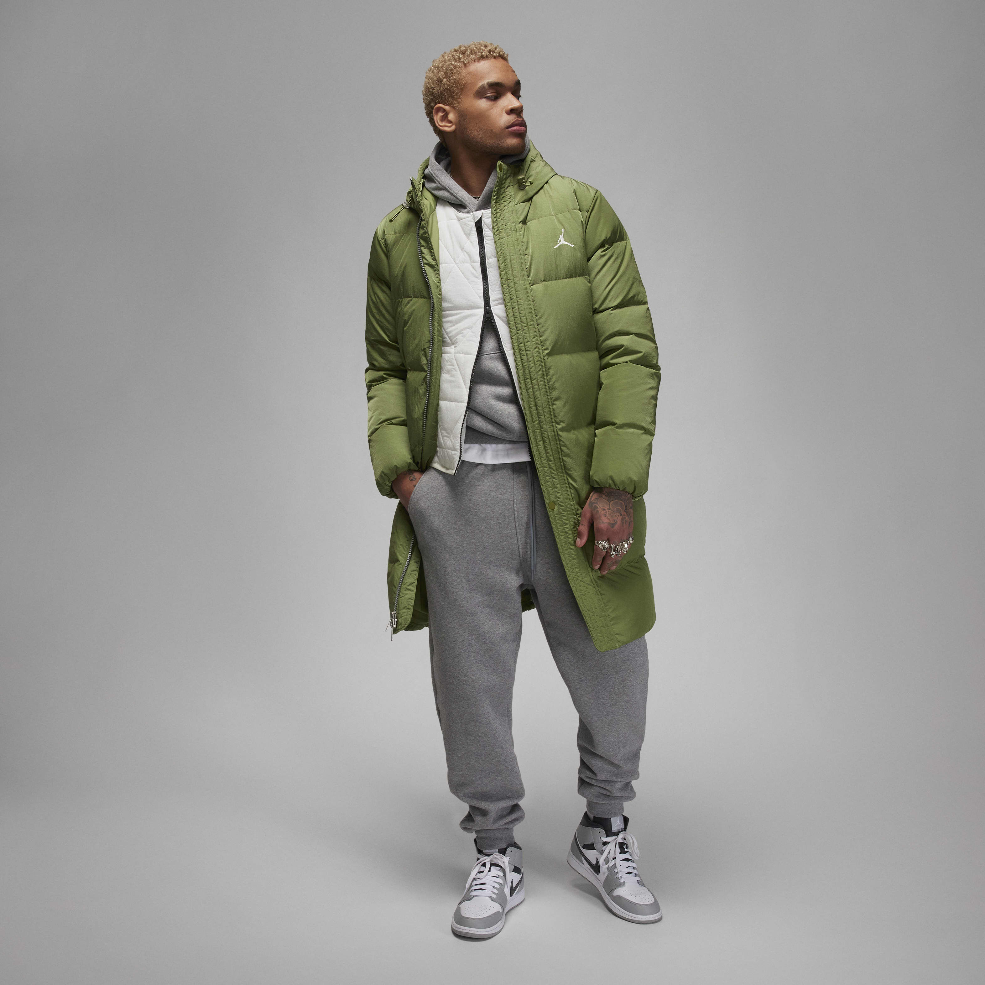 Jordan Essentials image number 7