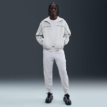Nike Club