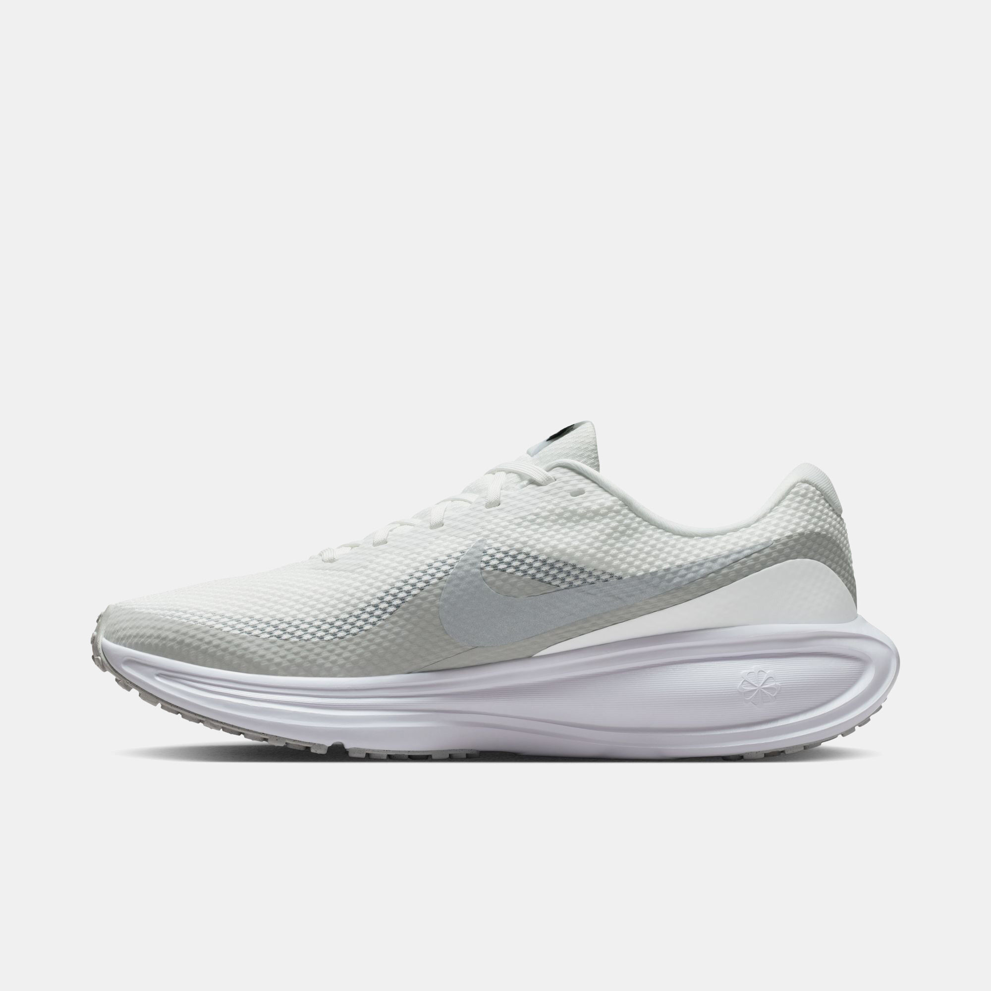 Nike Revolution 8 image number 4