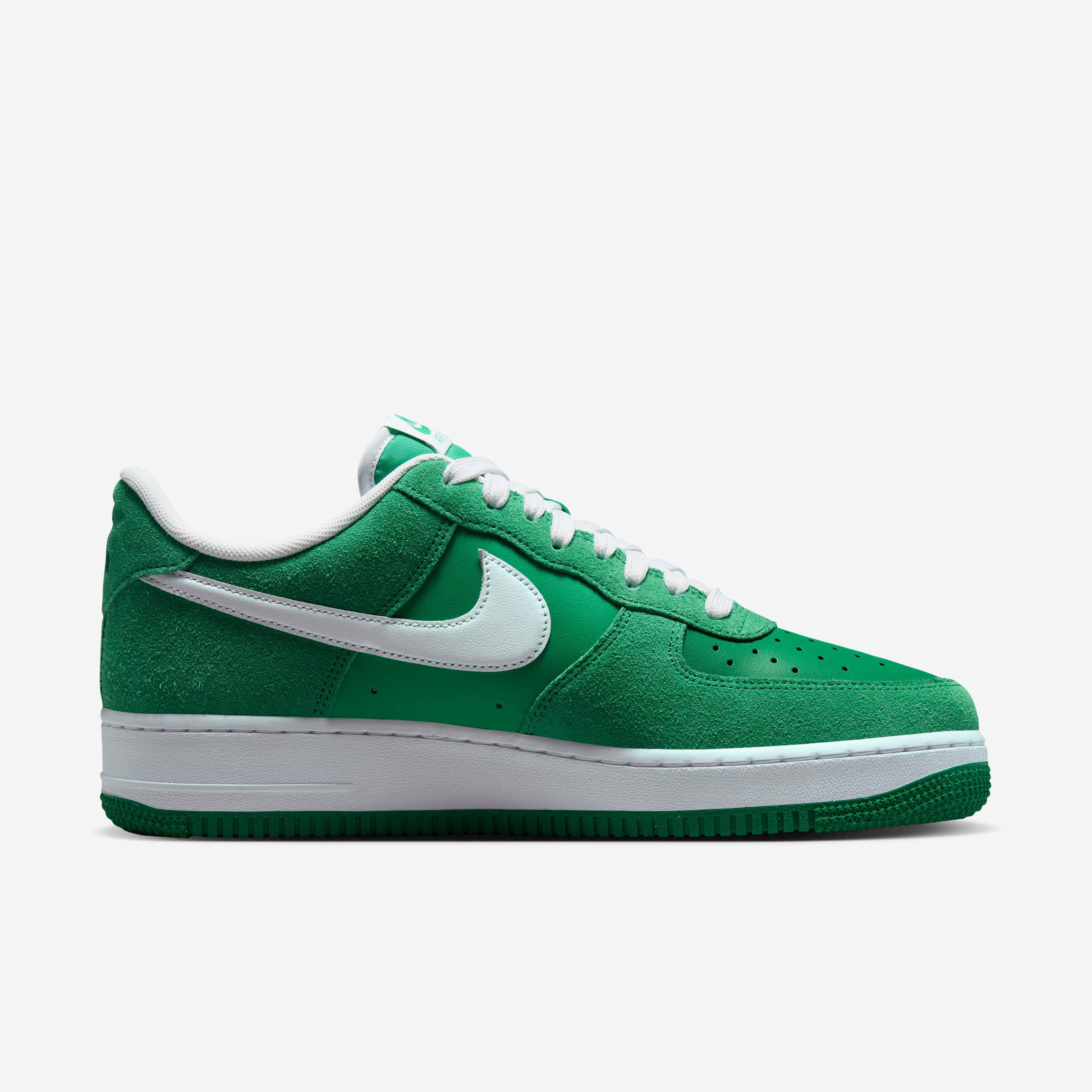 Nike Air Force 1 '07 LV8 image number 2