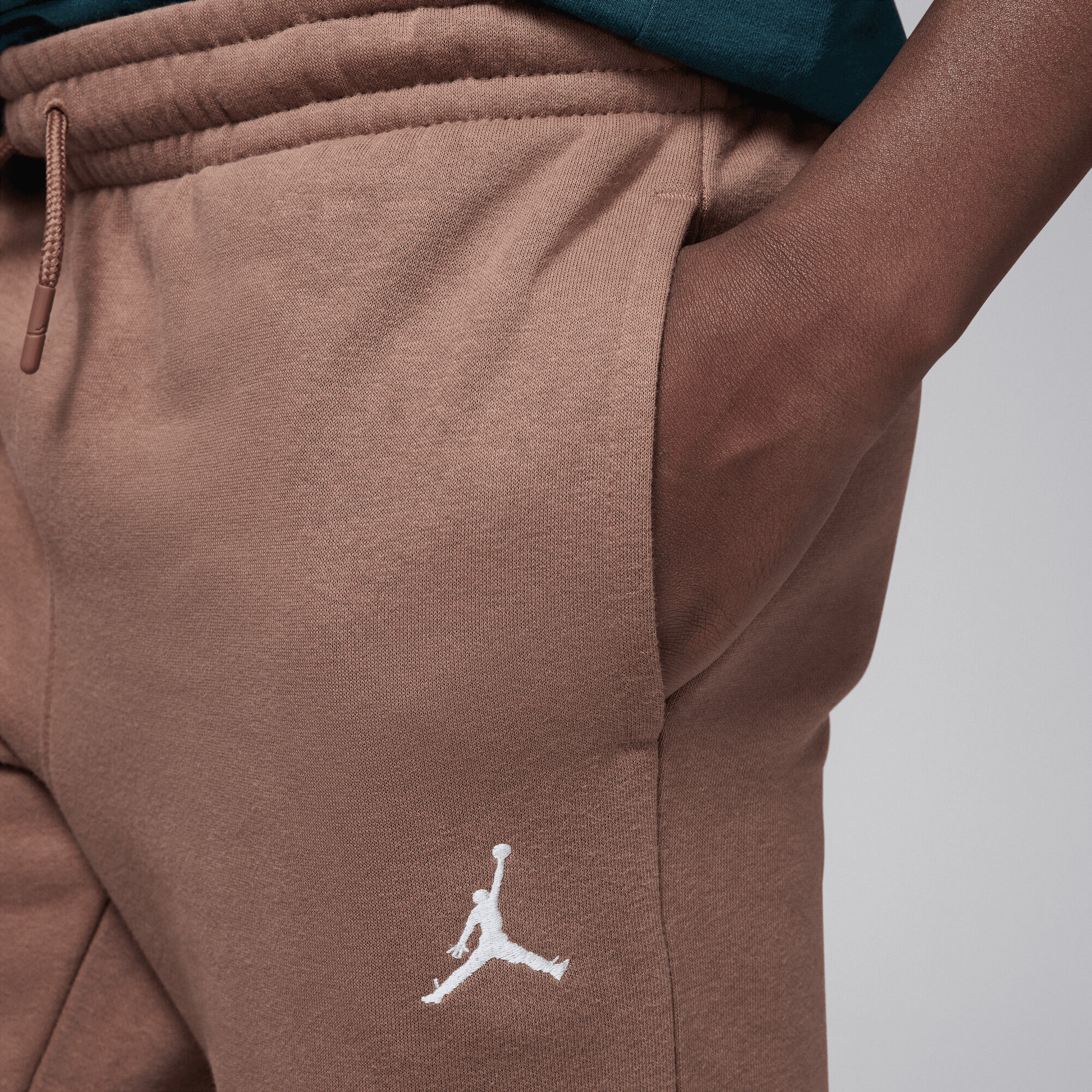 Jordan MJ Brooklyn Fleece Essentials image number 3