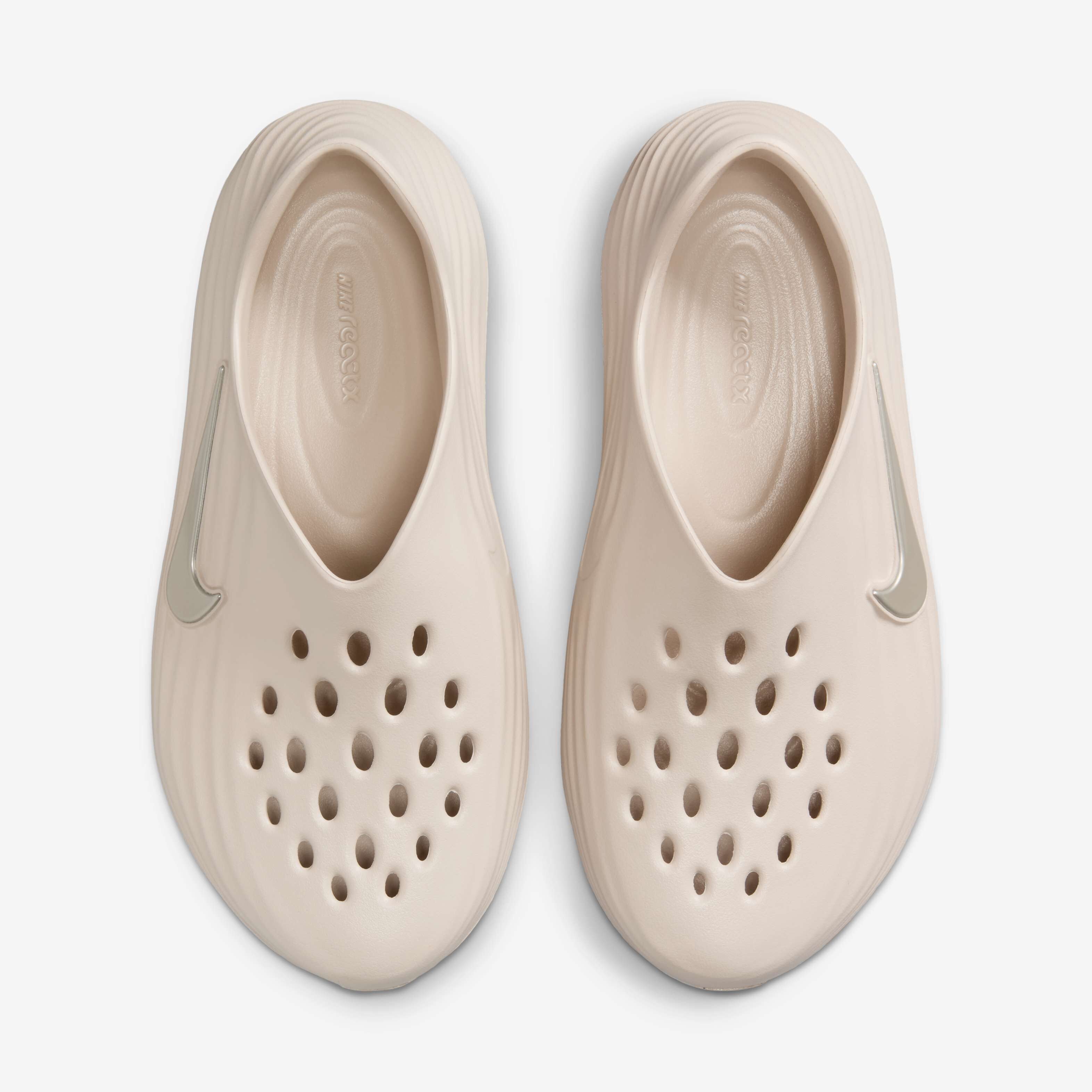 靴 Nike ReactX Rejuven8 Light Orewood Brow Nike ReactX Rejuven8⁠ ⁠ Light Orewood Brown⁠ Triple Black