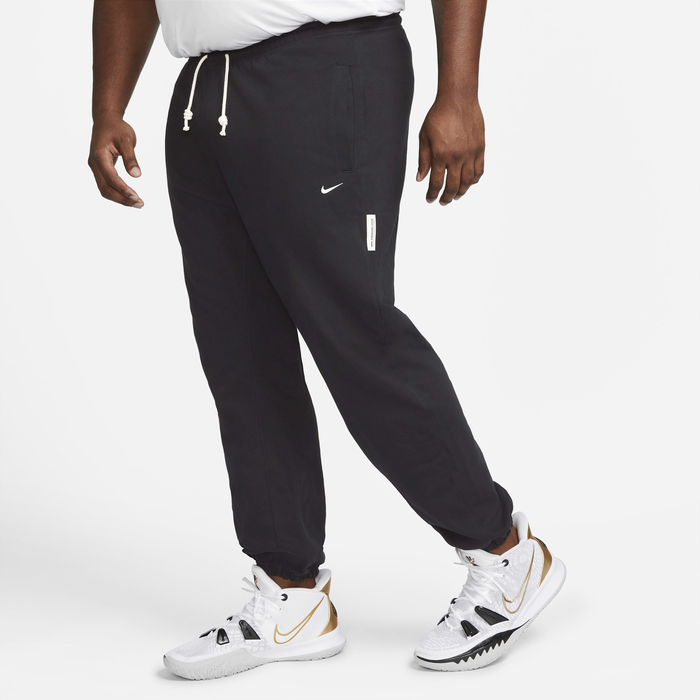 Nike Standard Issue image number 7 Nike Standard Issue image number 7