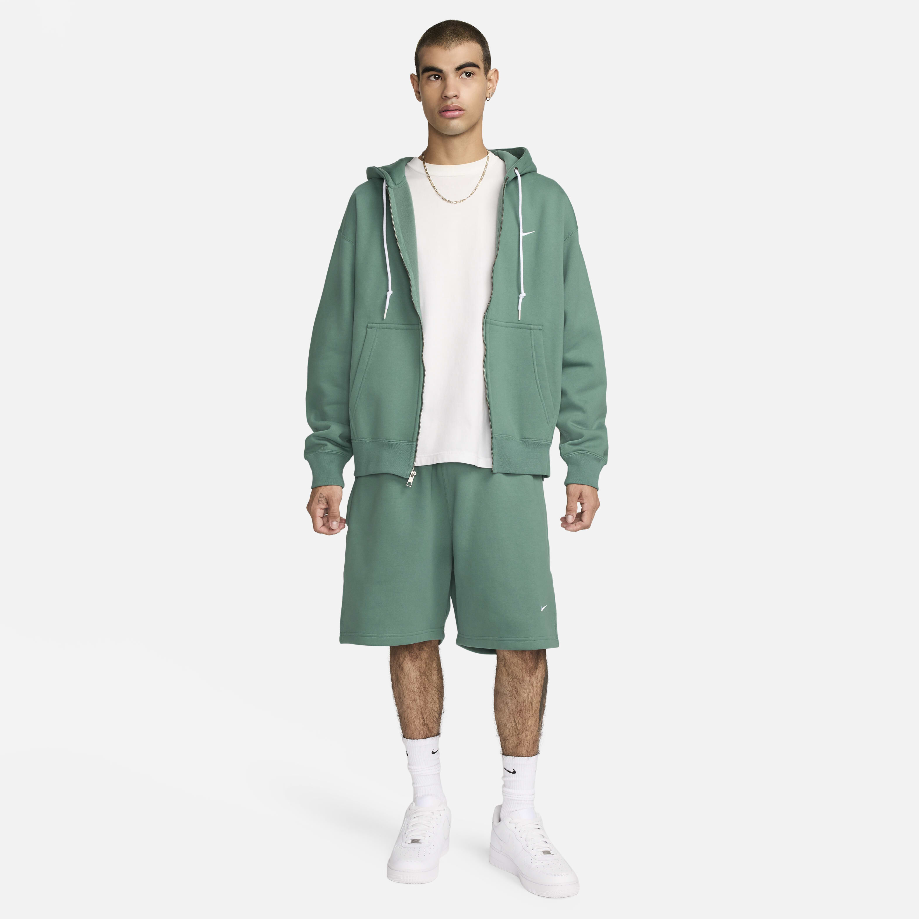 نايكي سولو سووش image number 7