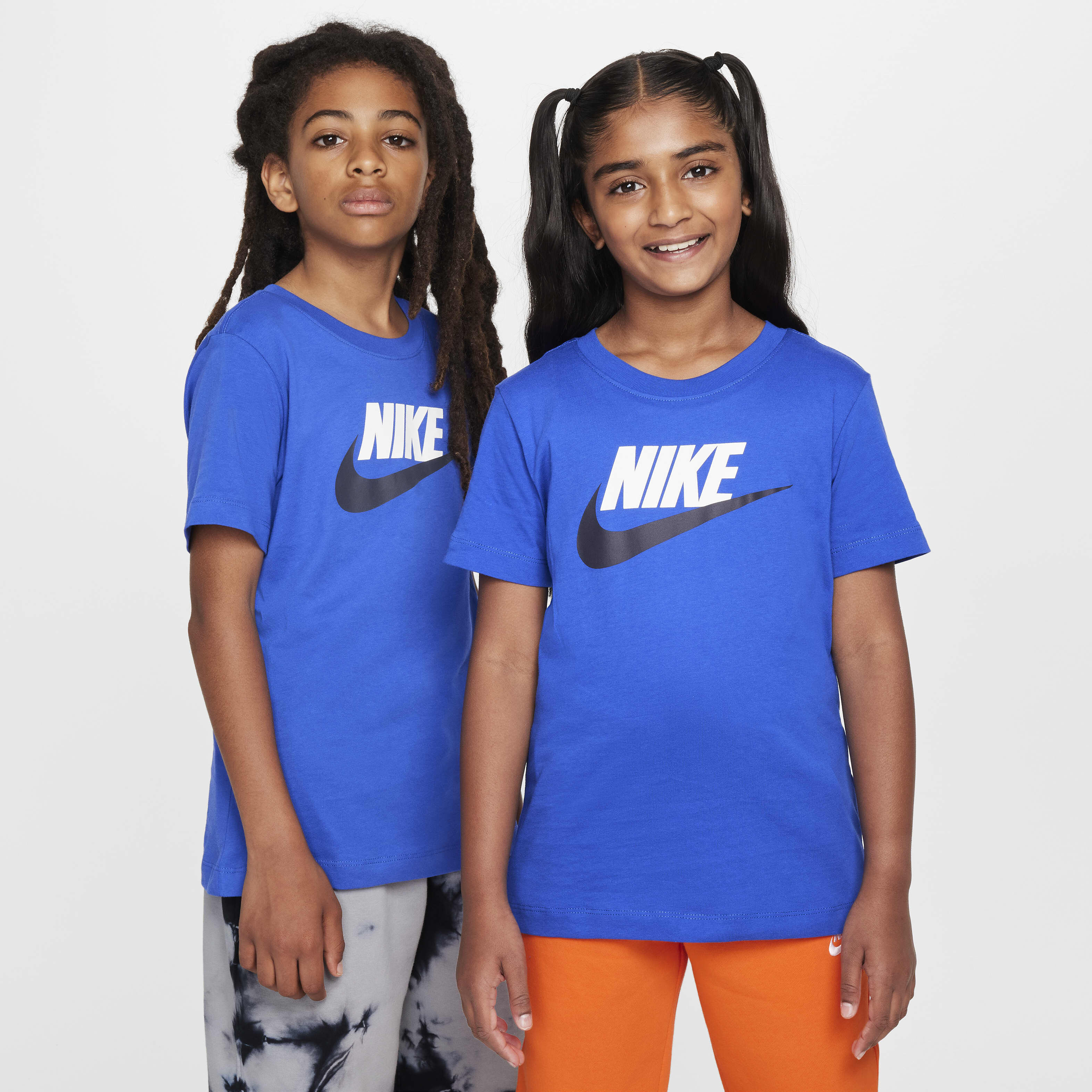 Youth nike clothes on sale new arrivals