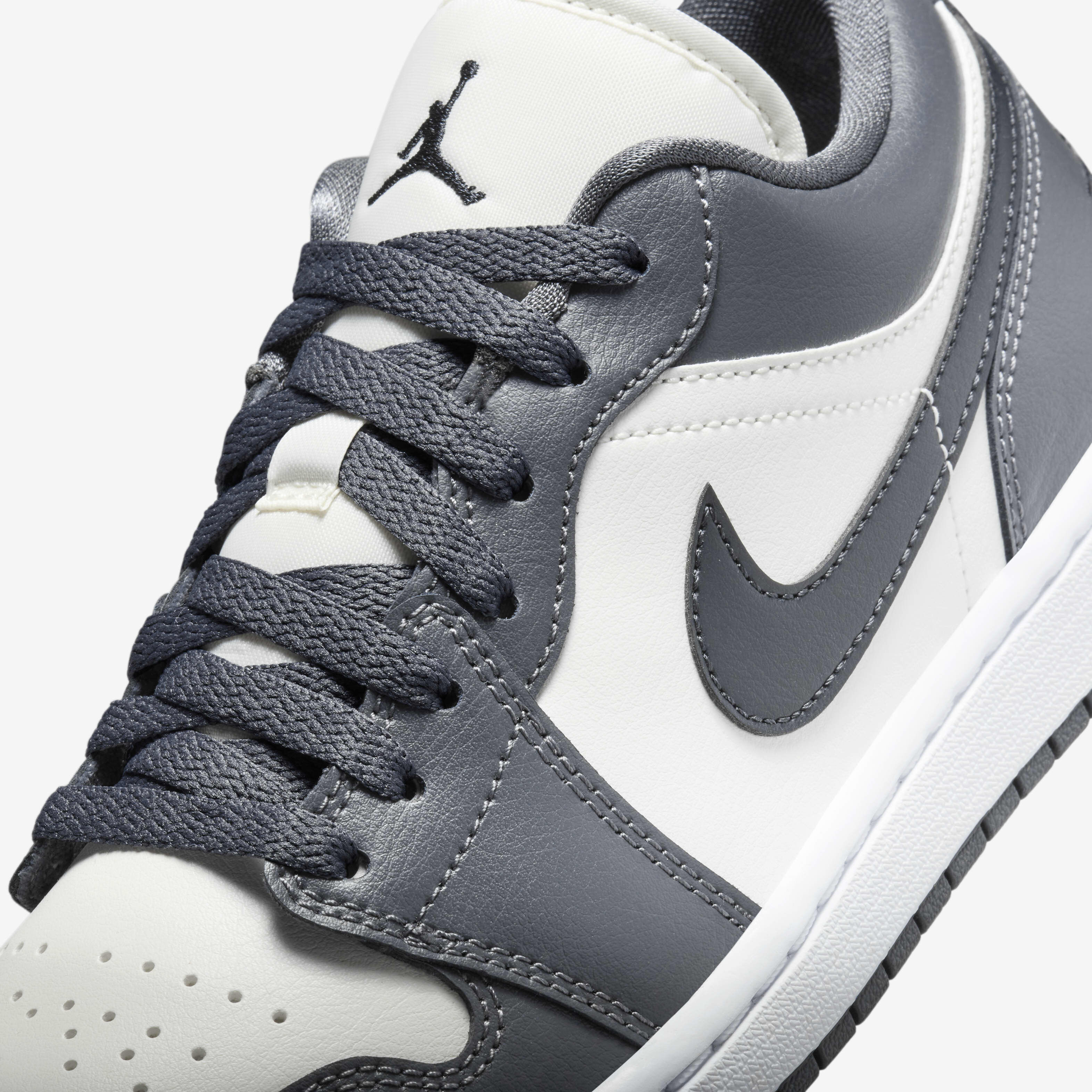 Air Jordan 1 Low image number 6