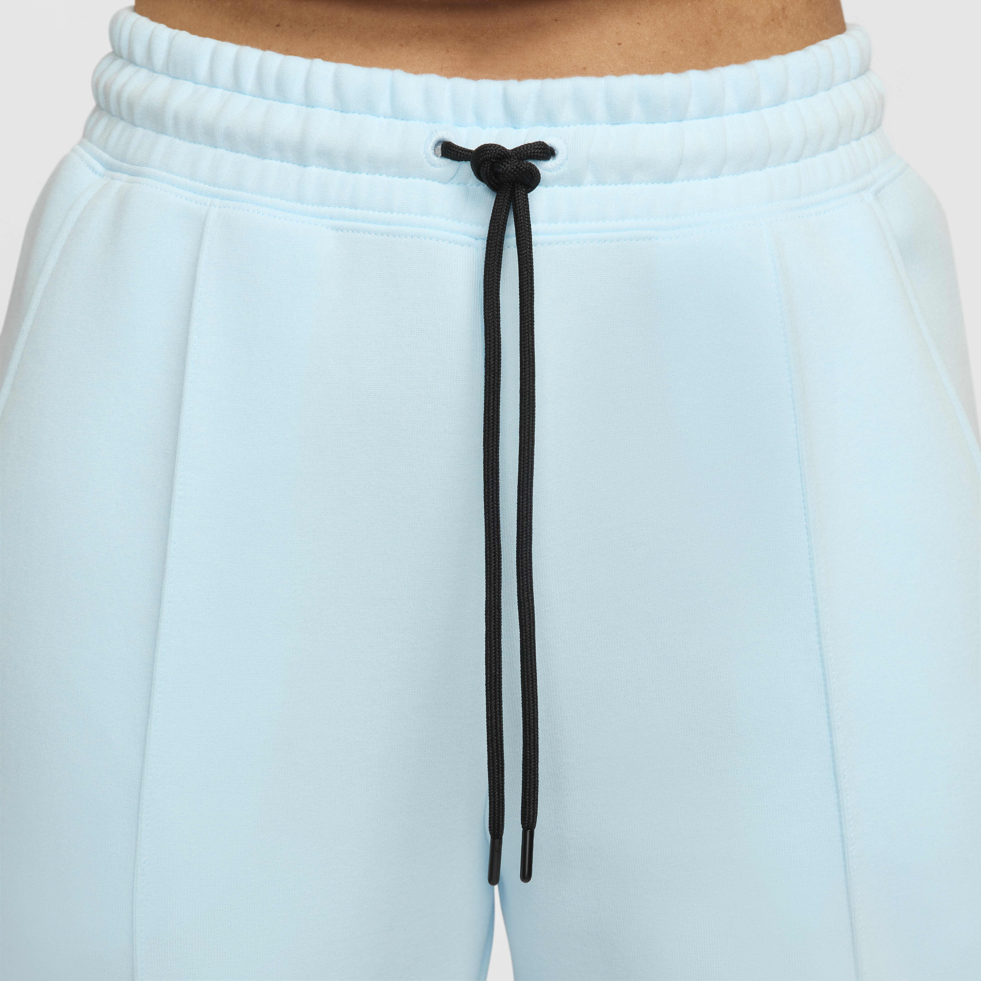 Nike Sportswear Tech Fleece image number 2