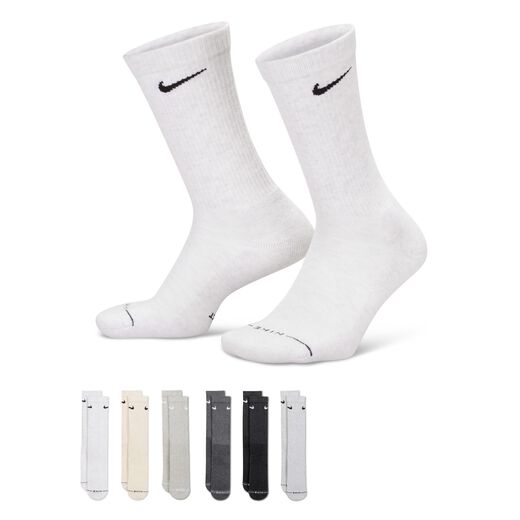 Nike Everyday Elevated