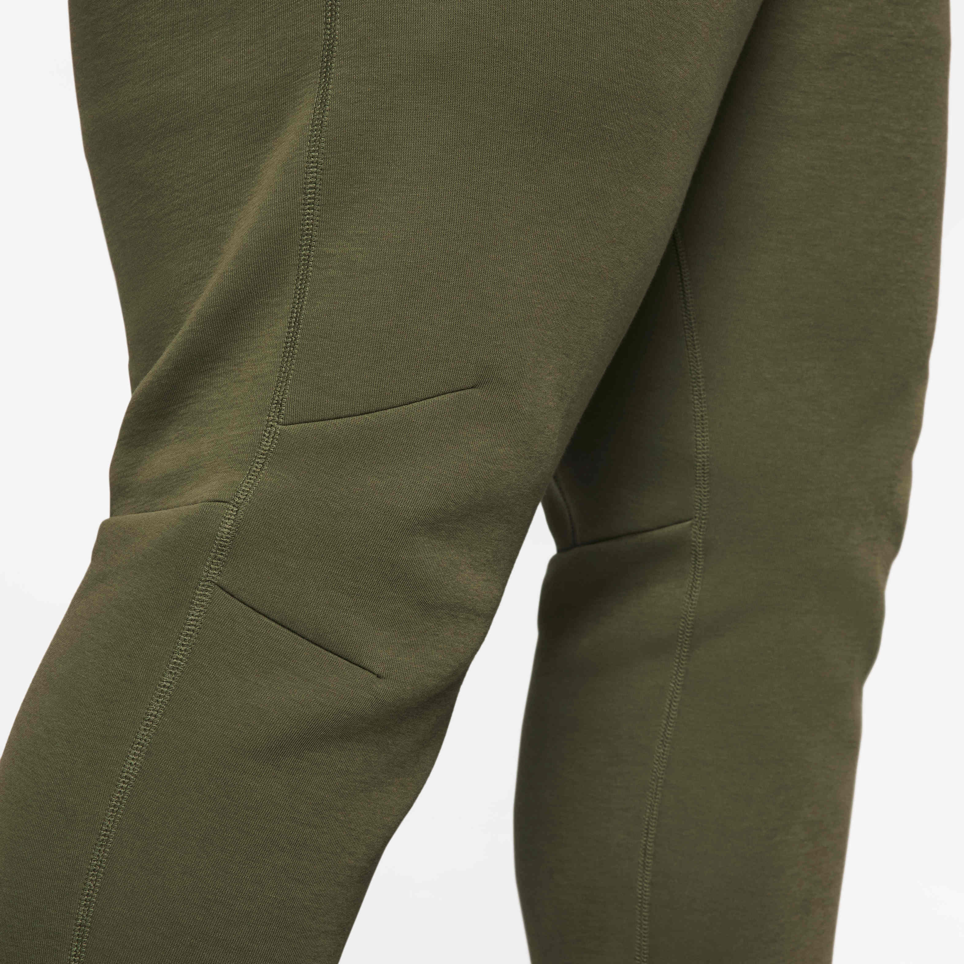 نايكي سبورتسوير تك فليس image number 15