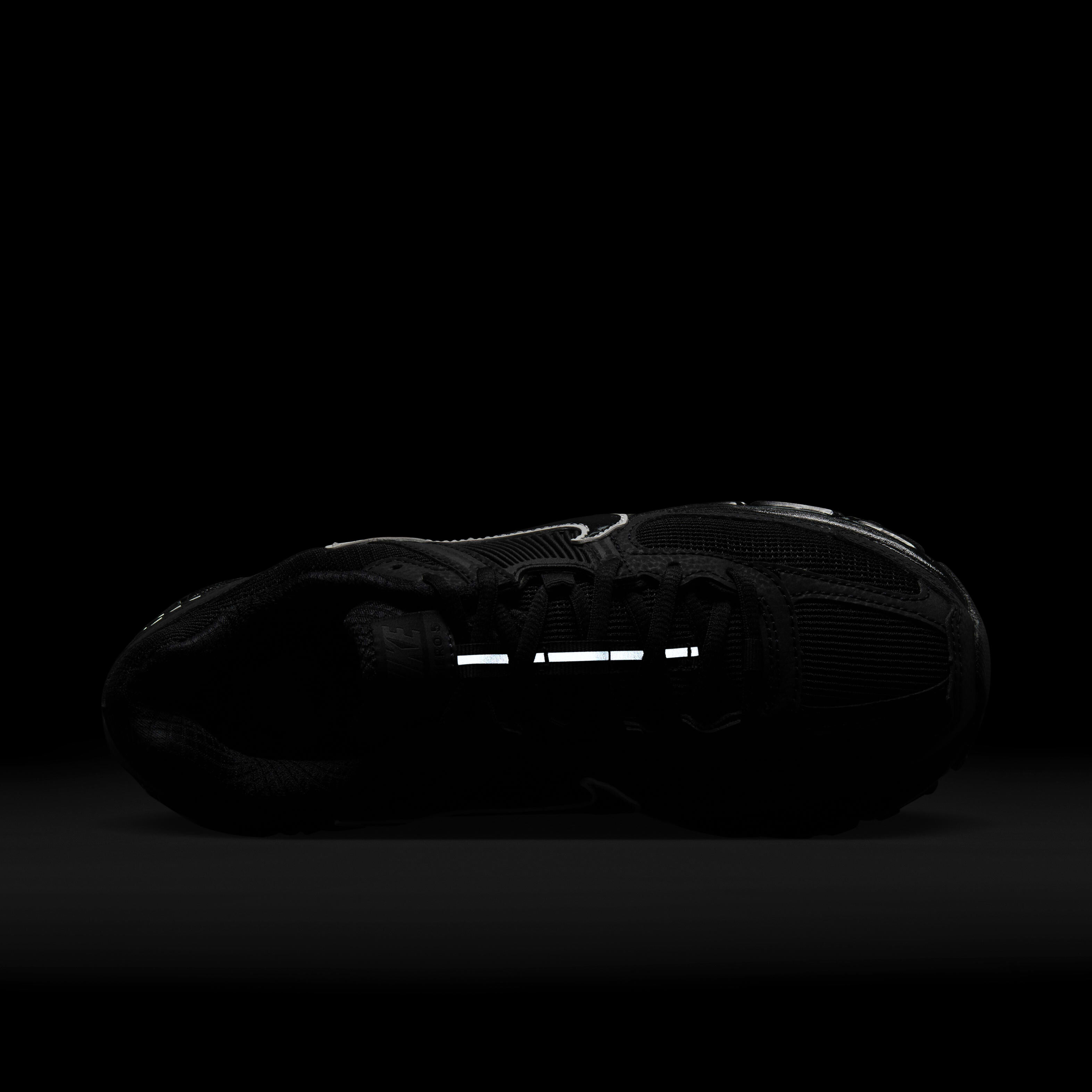 Nike Zoom Vomero 5 image number 8