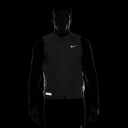 Nike aeroloft sales men's running gilet