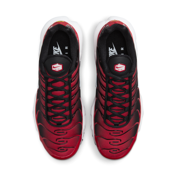 Red nike air 2024 max plus womens