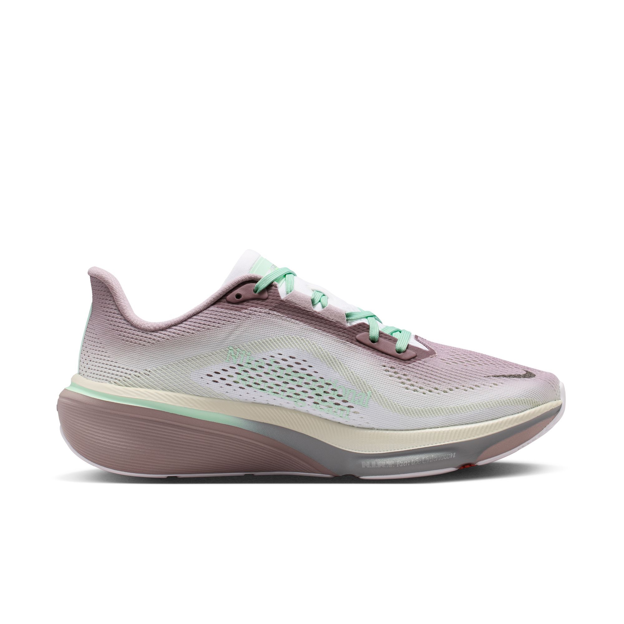 Nike Pegasus 42 image number 6