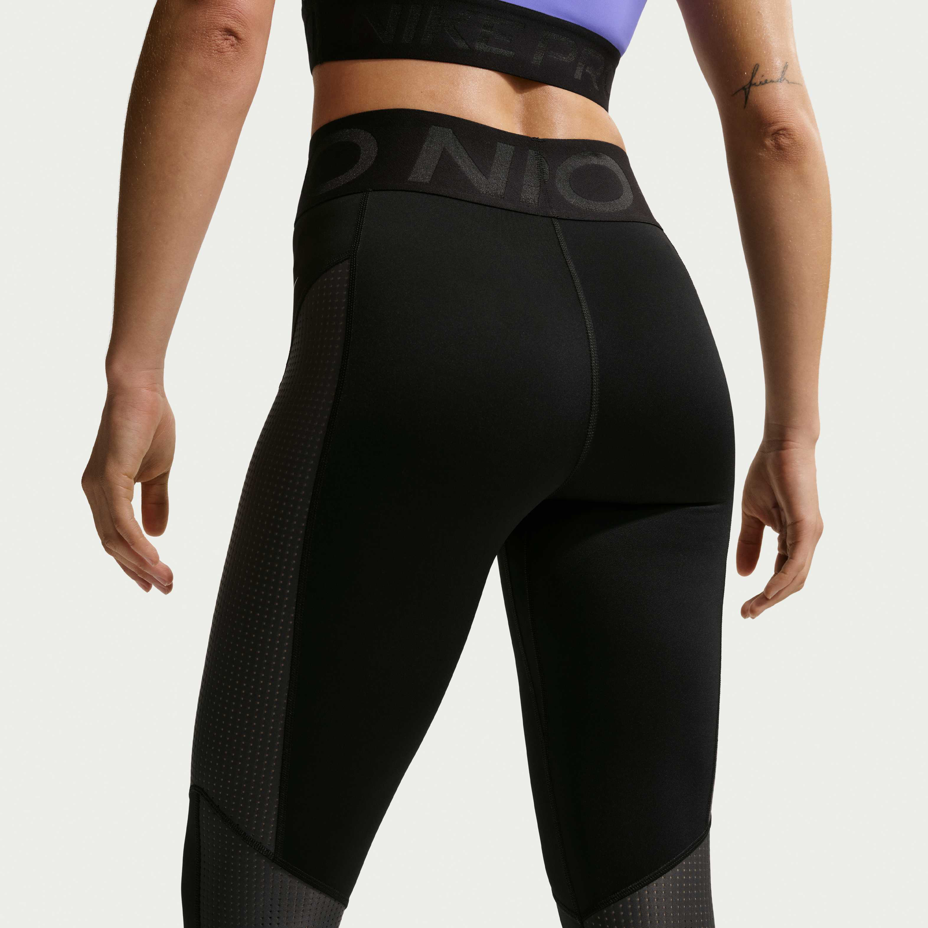 Nike Pro Sculpt image number 2