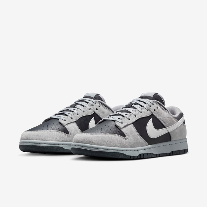 Nike Dunk Low image number 4 Nike Dunk Low image number 4