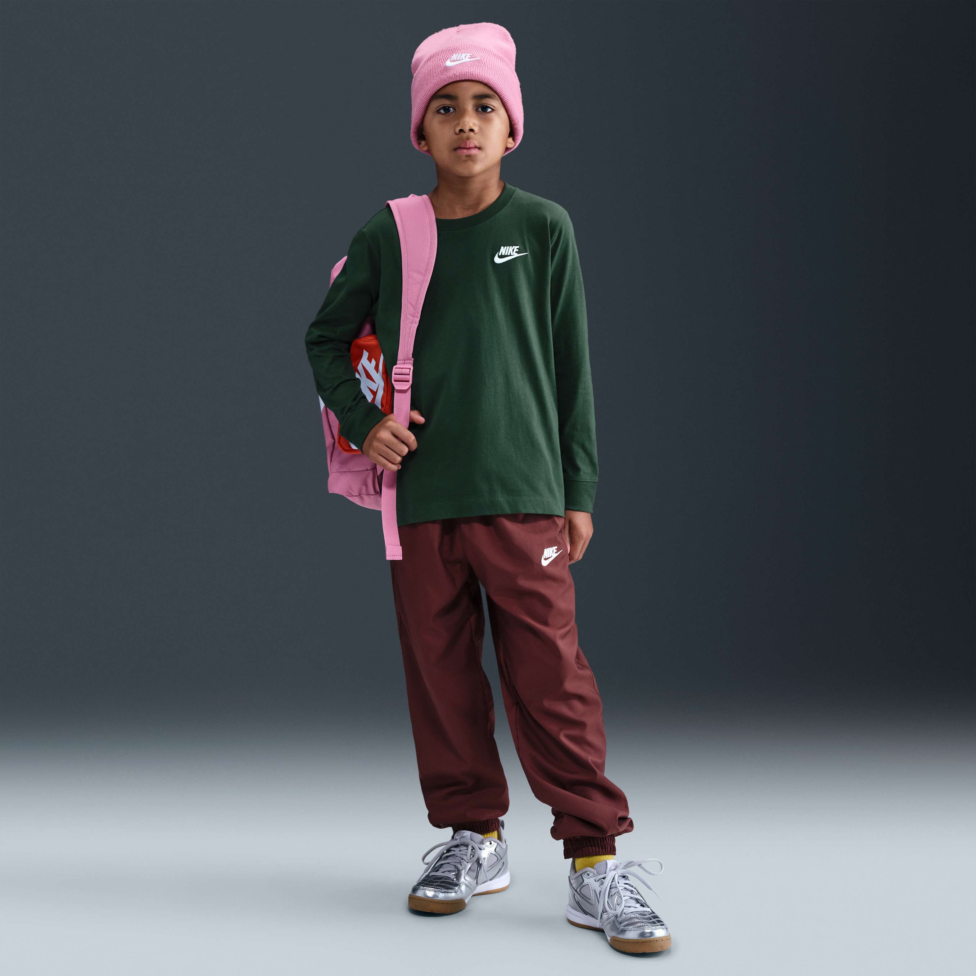 نايكي سبورتسوير image number 3