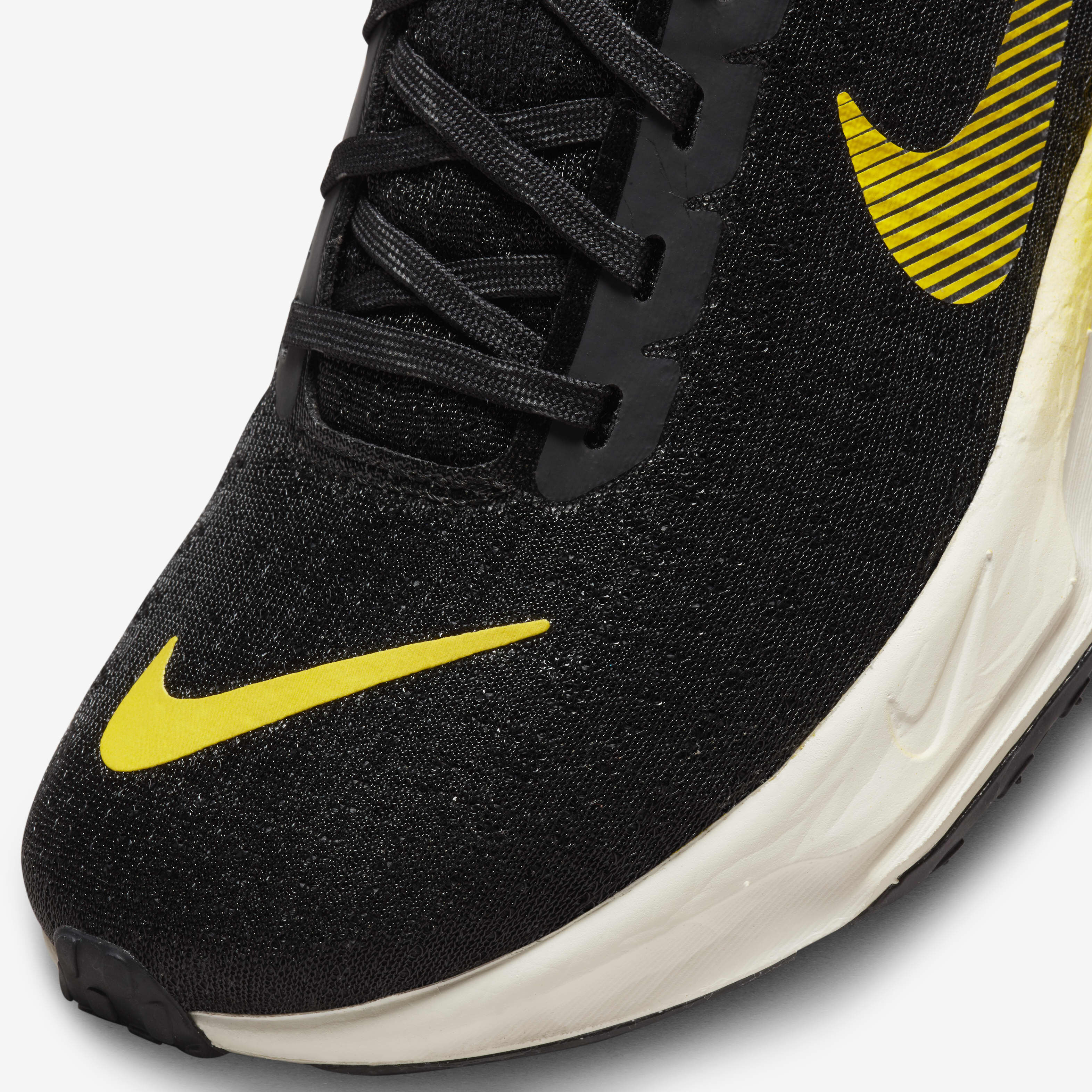 Nike Invincible 3 image number 6