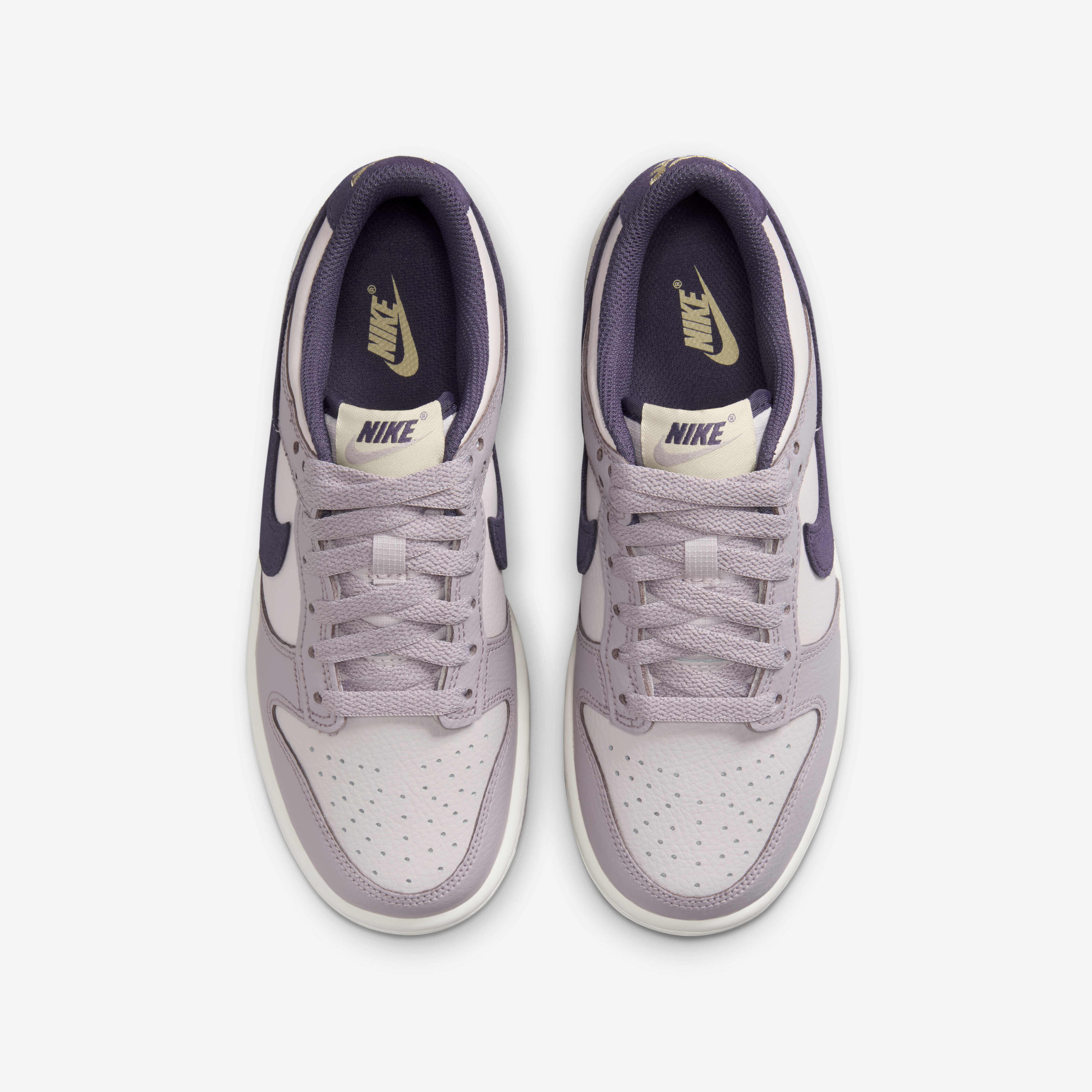 Nike Dunk Low image number 3