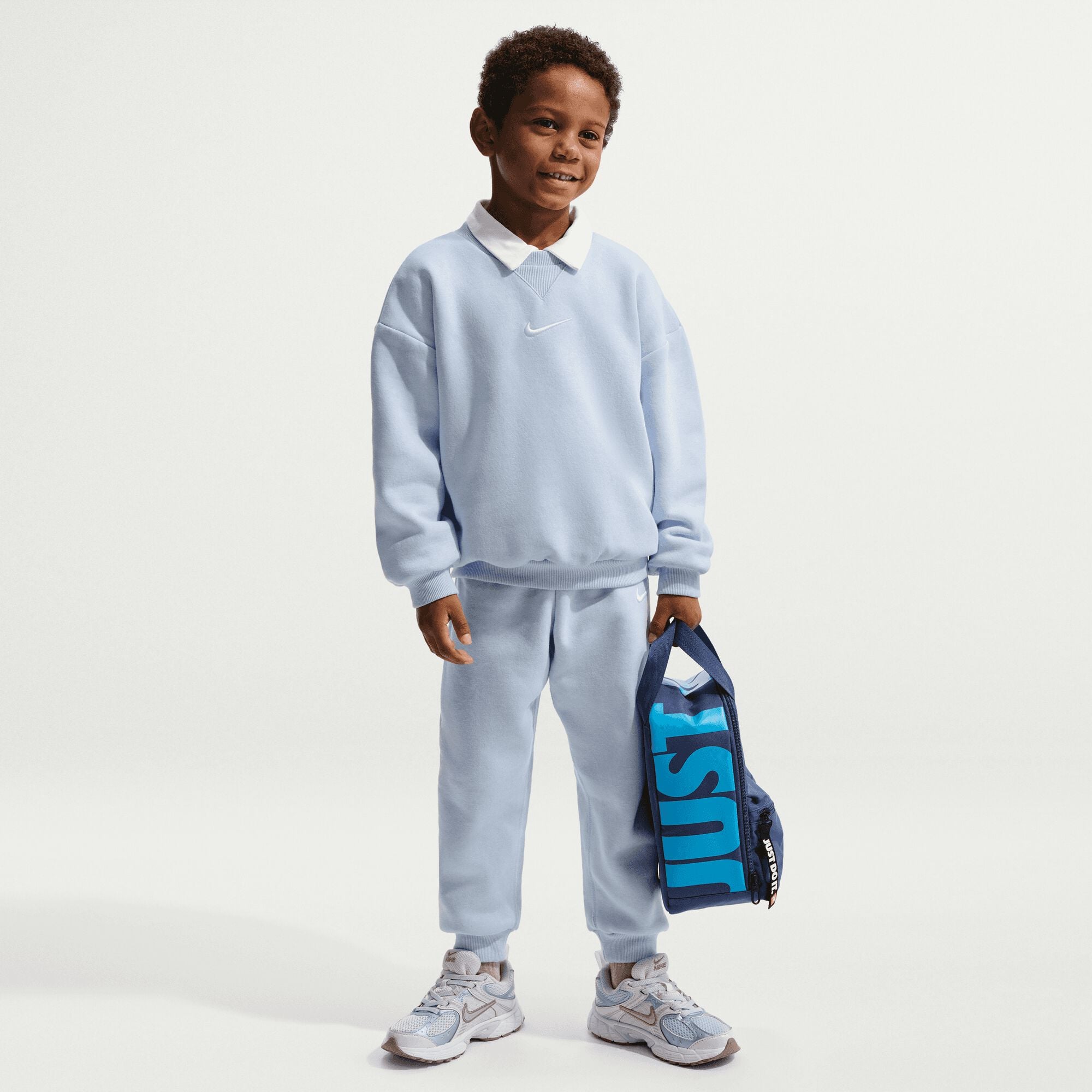 Nike image number 5