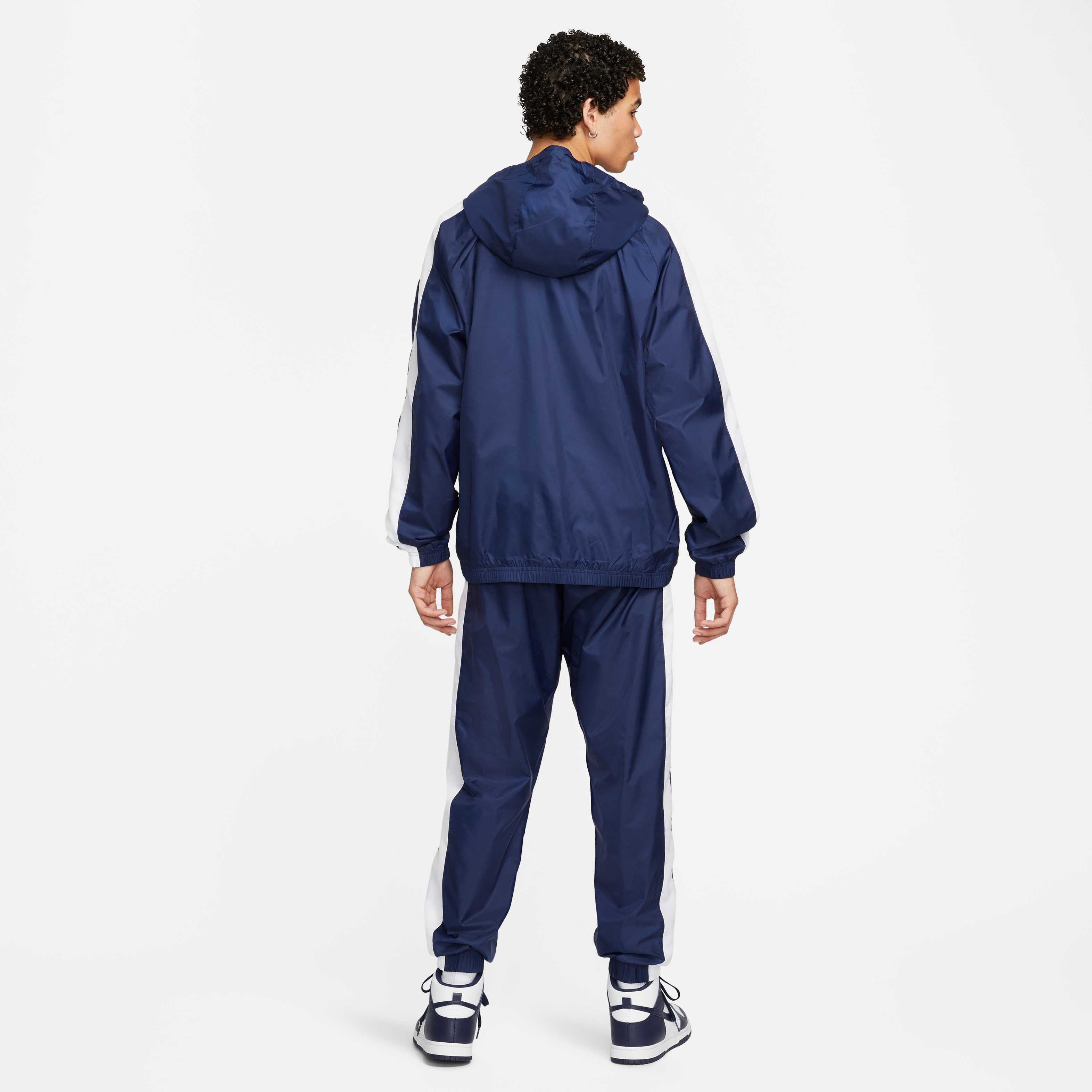 Nike Sportswear image number 1