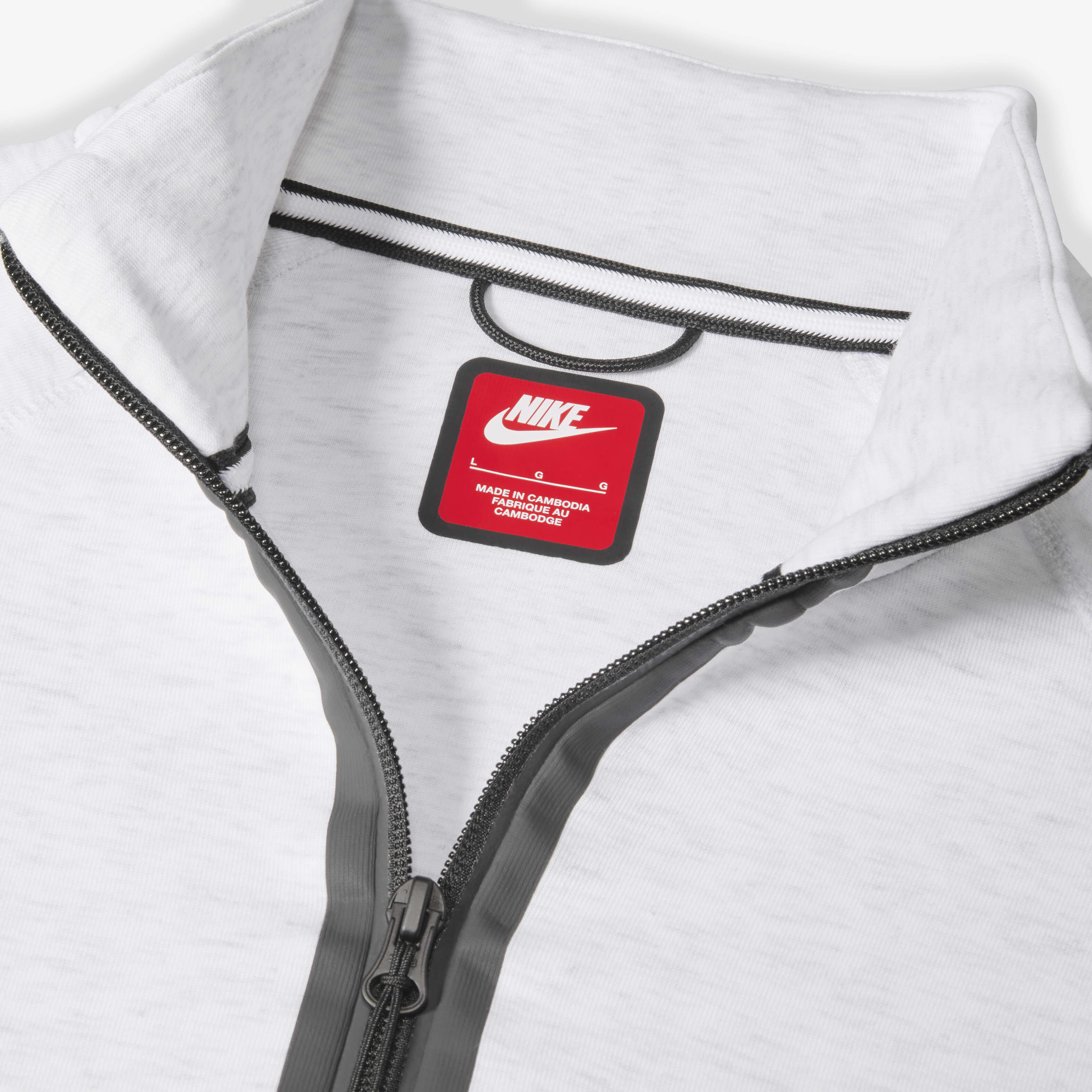 Nike Sportswear Tech Fleece image number 3