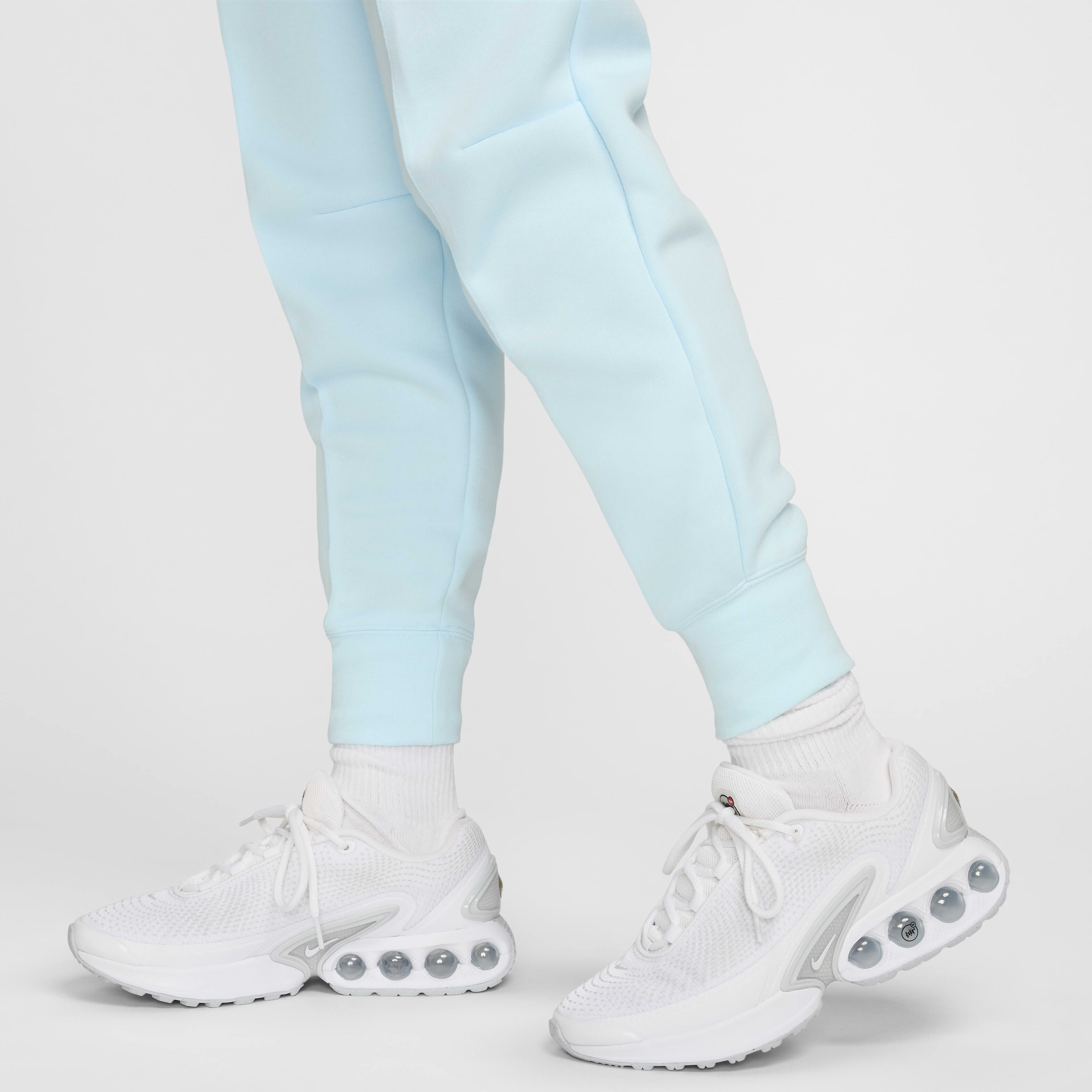 Nike Sportswear Tech Fleece image number 6