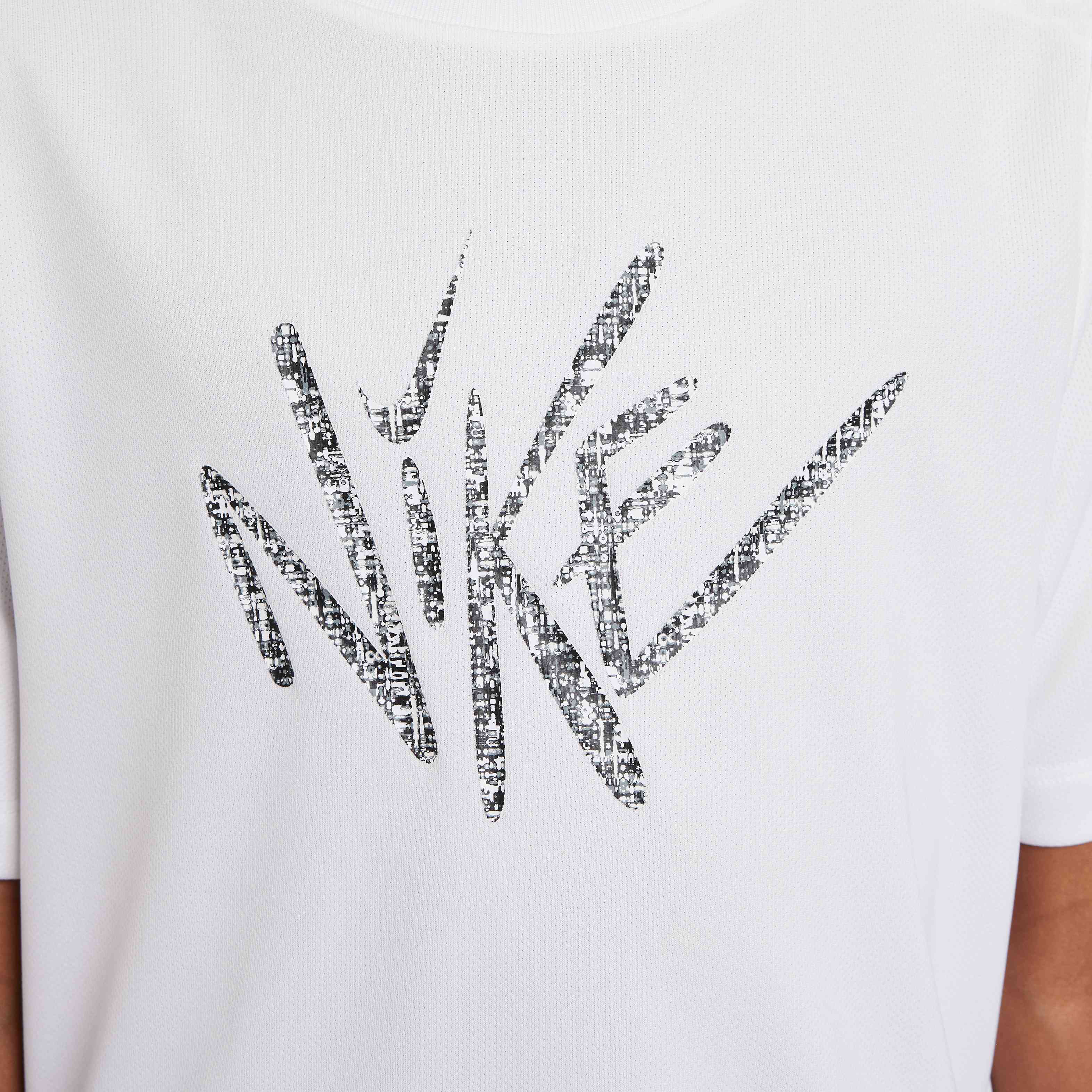 نايكي مالتي image number 3