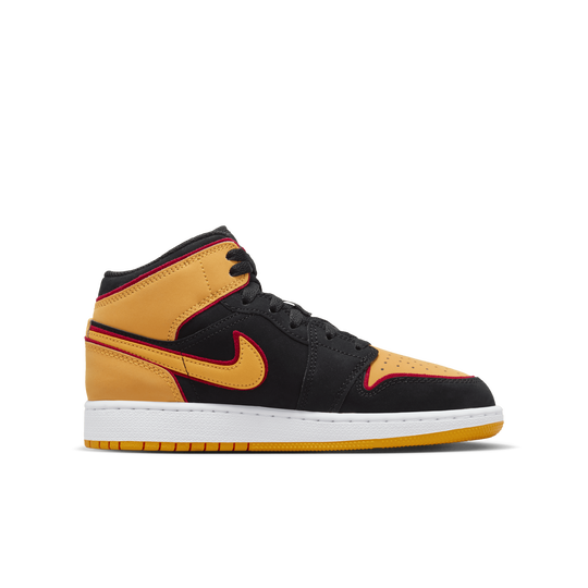 Orange air sales jordan 1 mid