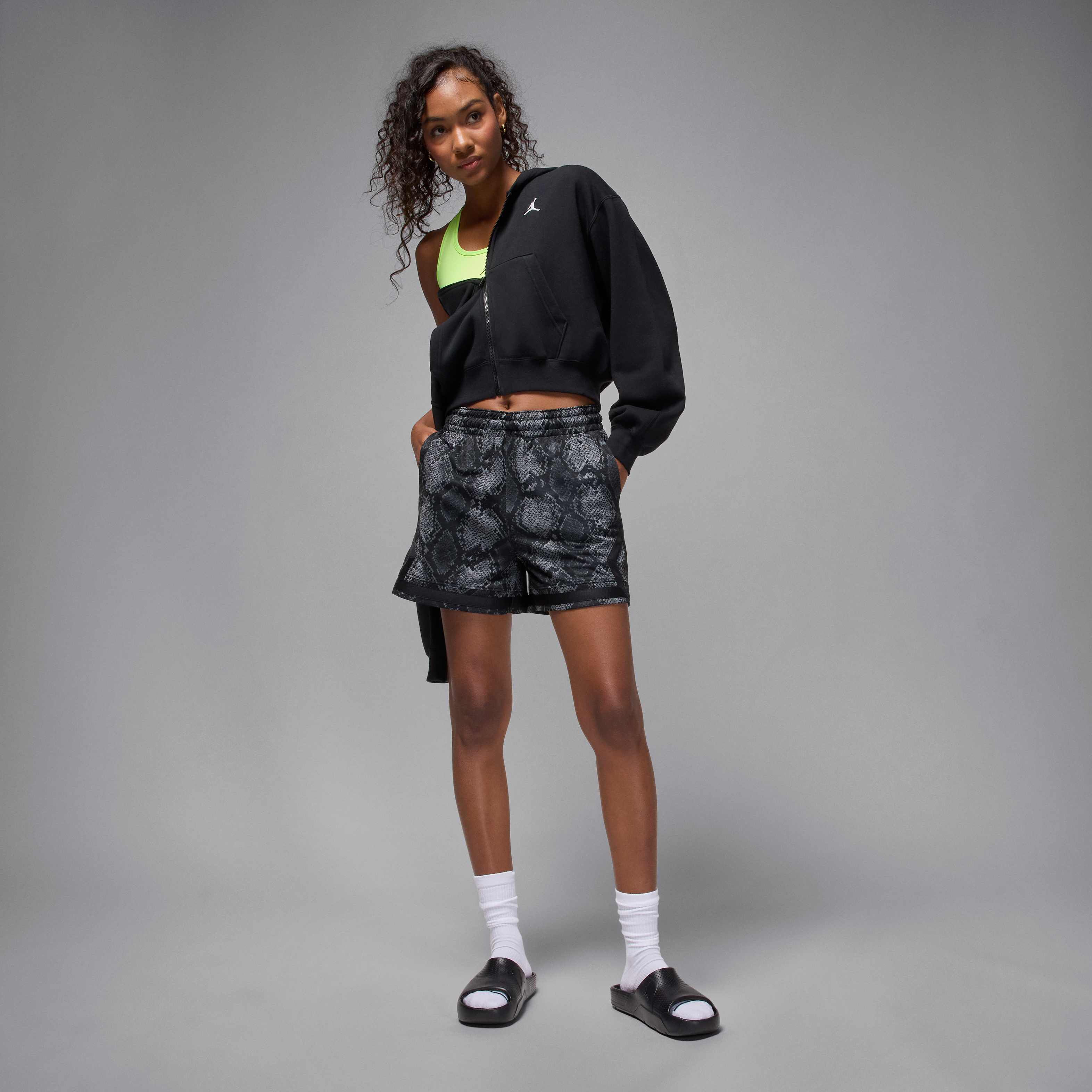 Jordan Post image number 6