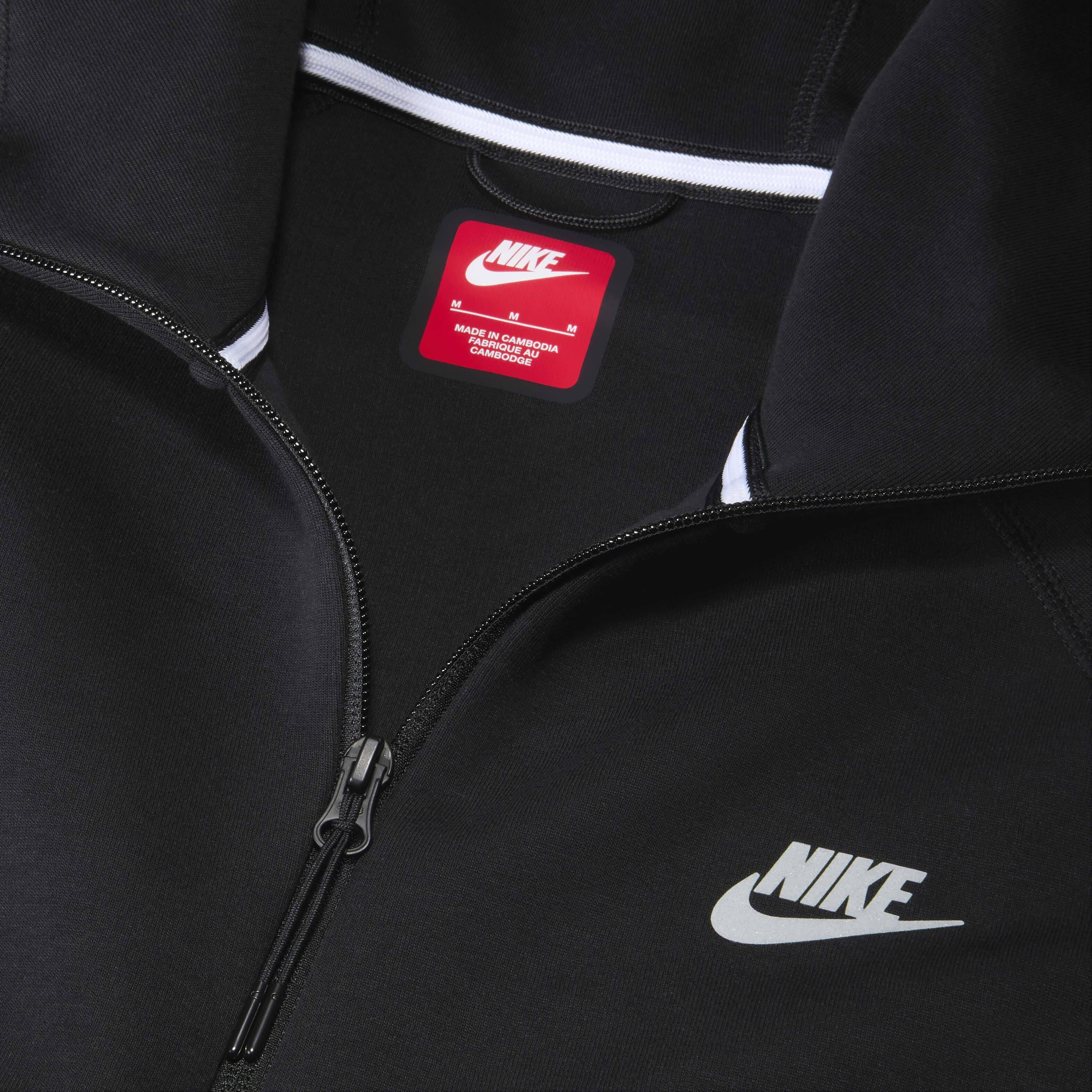 Nike Tech Windrunner image number 3