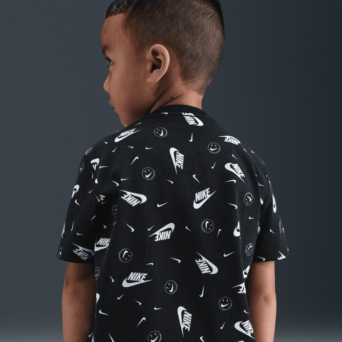 Nike image number 3 Nike image number 3