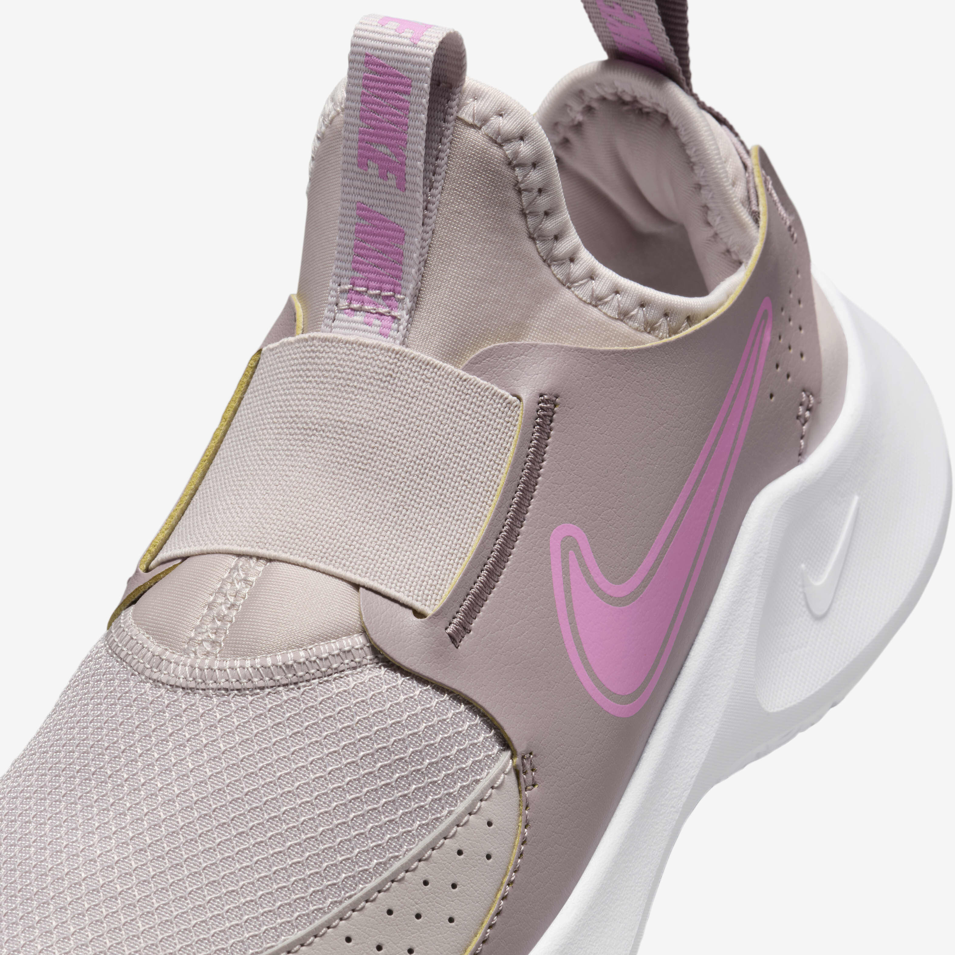 Youth flex runner outlet