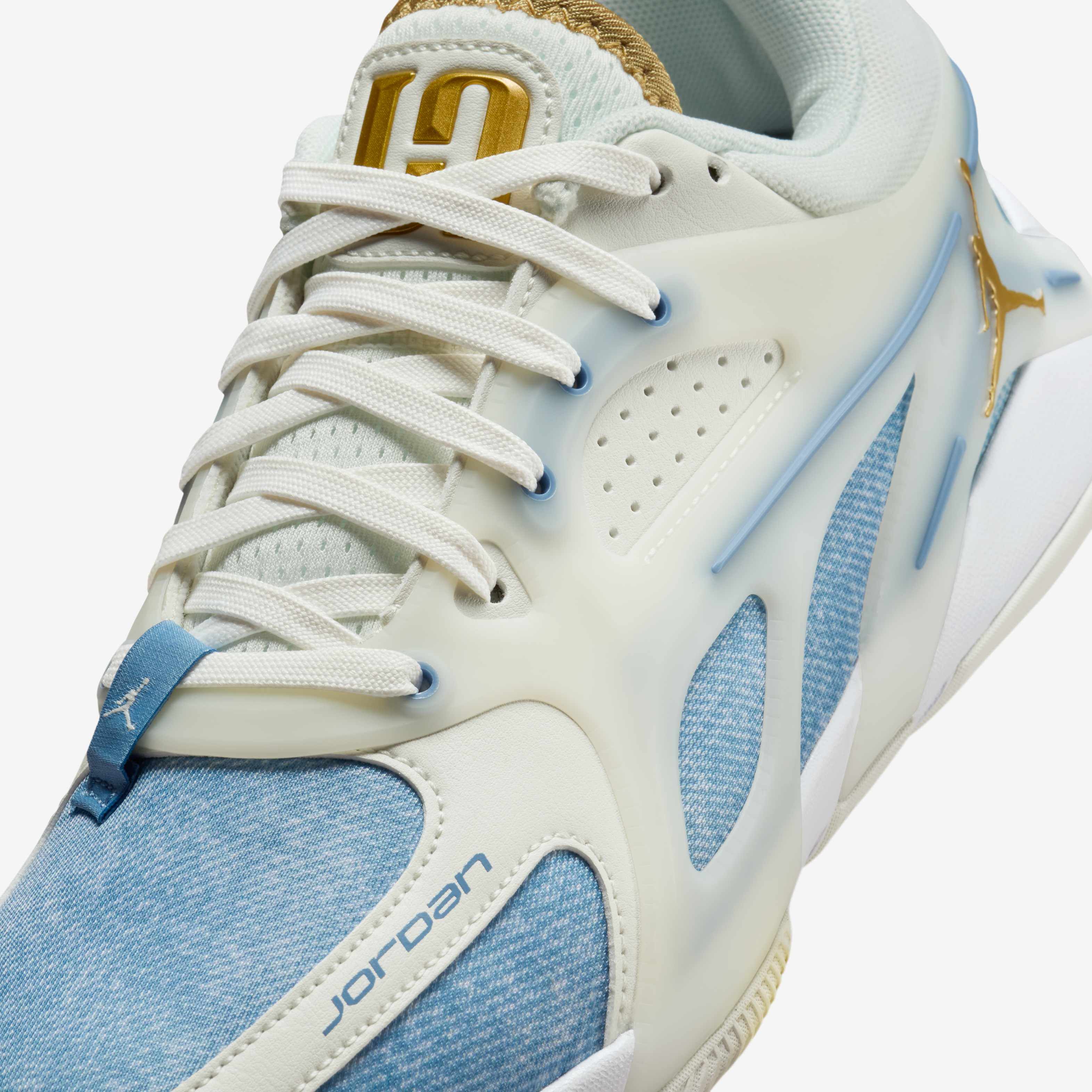 Jordan Heir Series 'Denim and Gold' image number 6