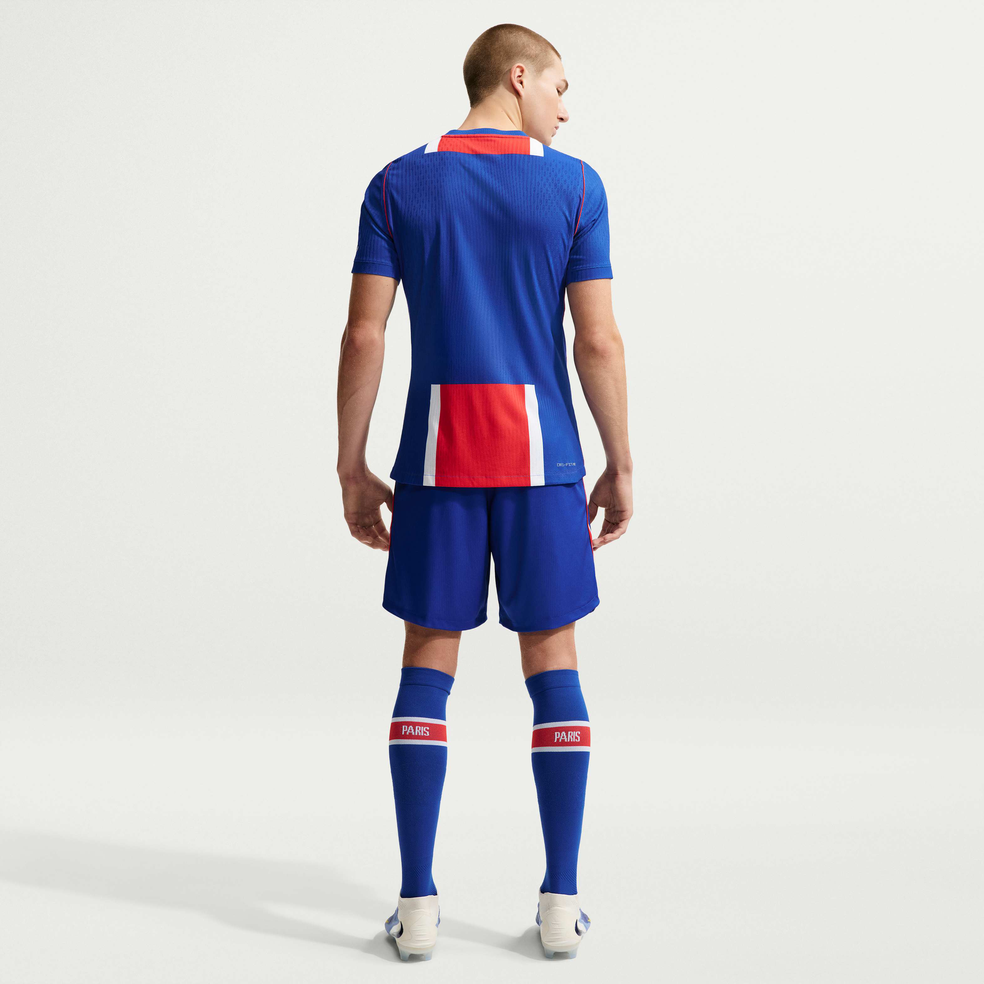 Paris Saint-Germain 2026/27 Match Home image number 4