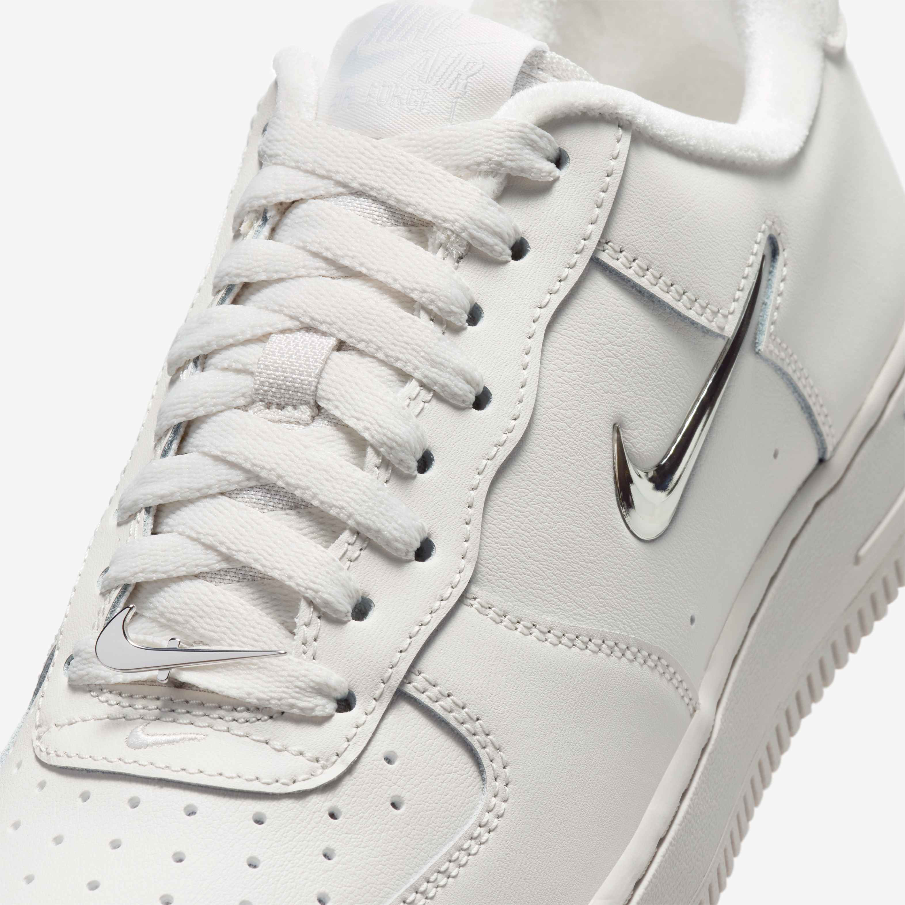 Nike Air Force 1 '07 image number 6